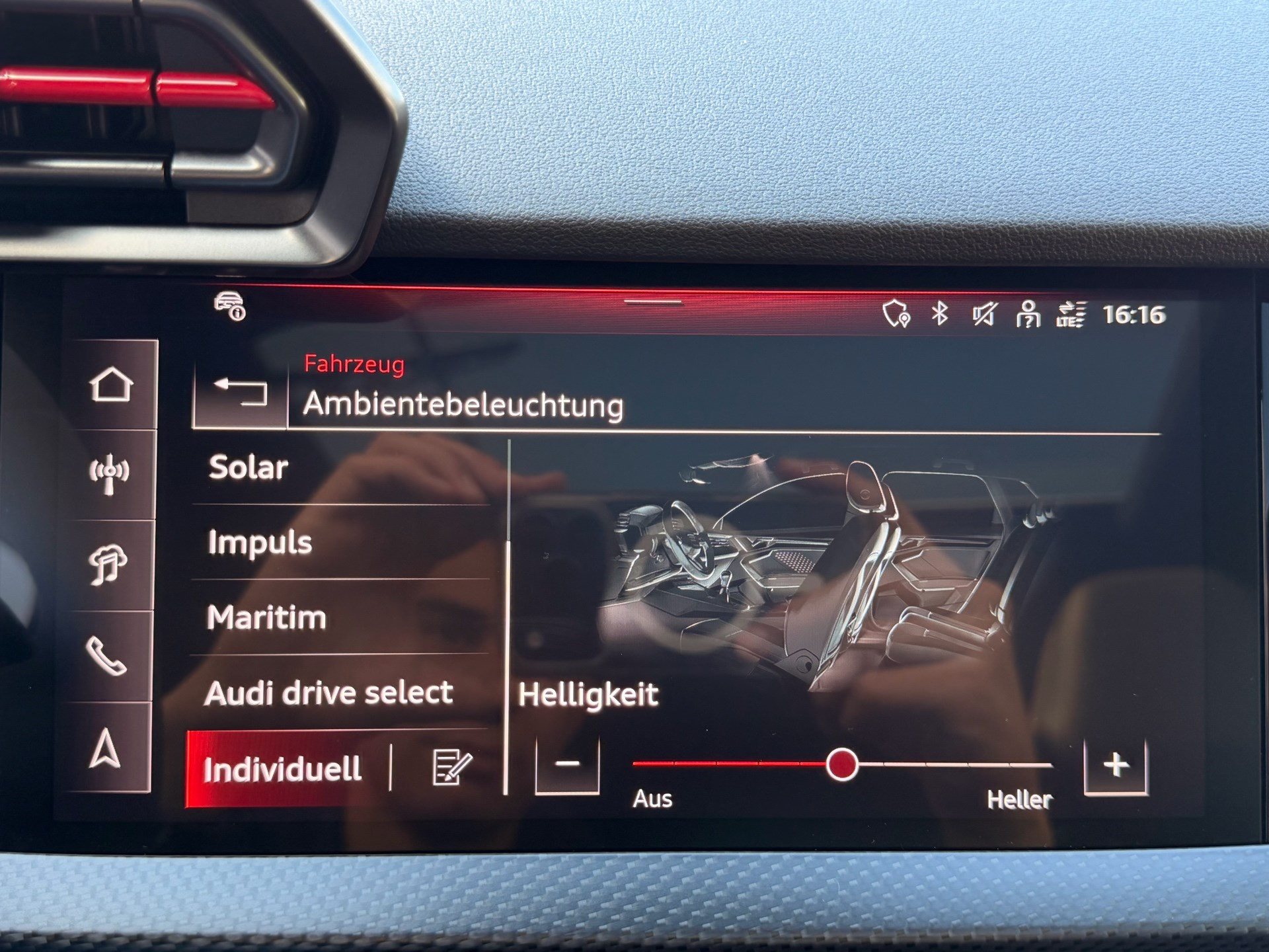 AUDI RS3 SPORTBACK 2.5 400PS TFSI QUATTRO *** VOLLAUSSTATTUNG MIT SCHALENSITZEN ***-image-21