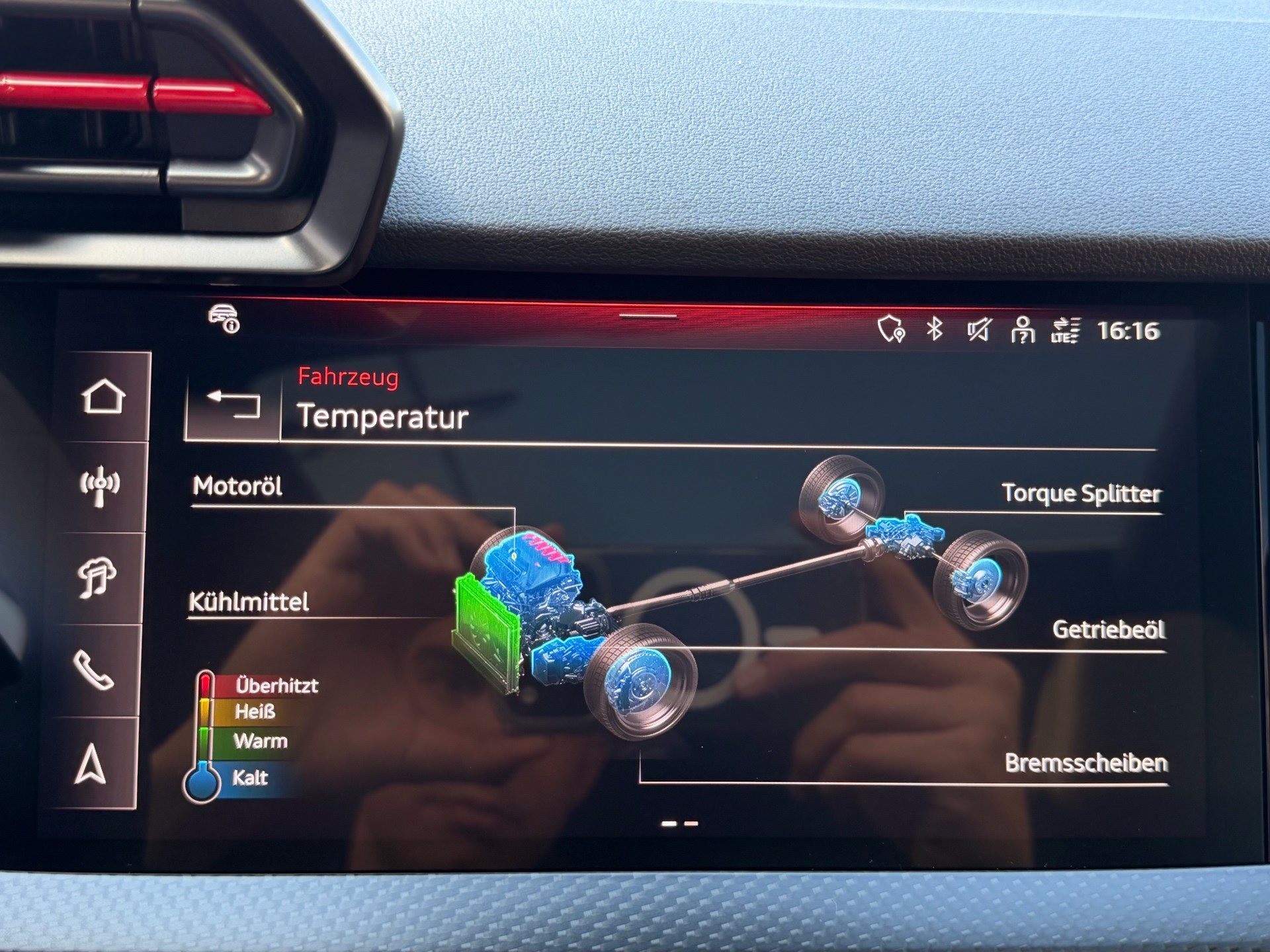 AUDI RS3 SPORTBACK 2.5 400PS TFSI QUATTRO *** VOLLAUSSTATTUNG MIT SCHALENSITZEN ***-image-15