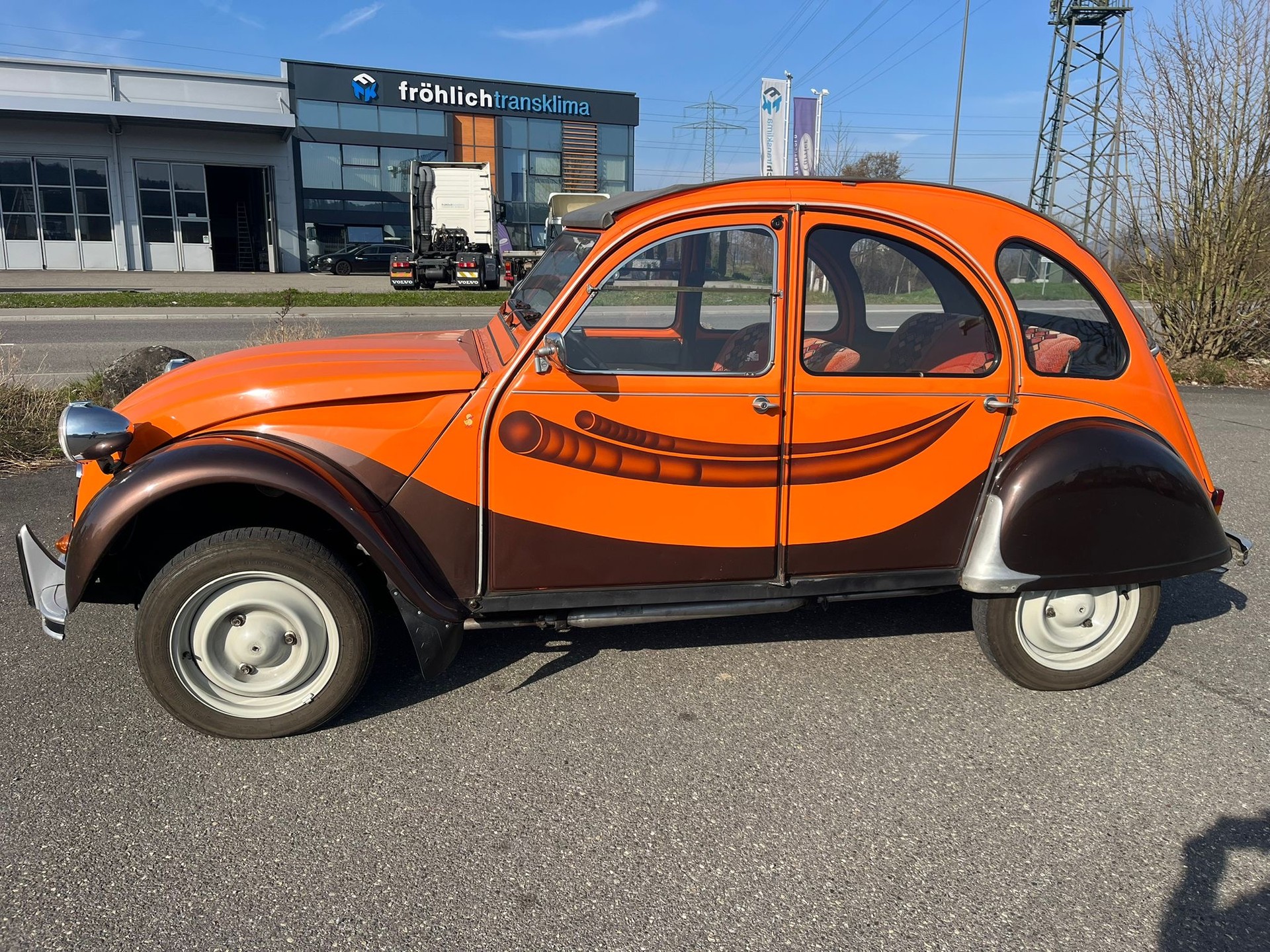 CITROEN 2CV6 Spécial (Club)-image-5