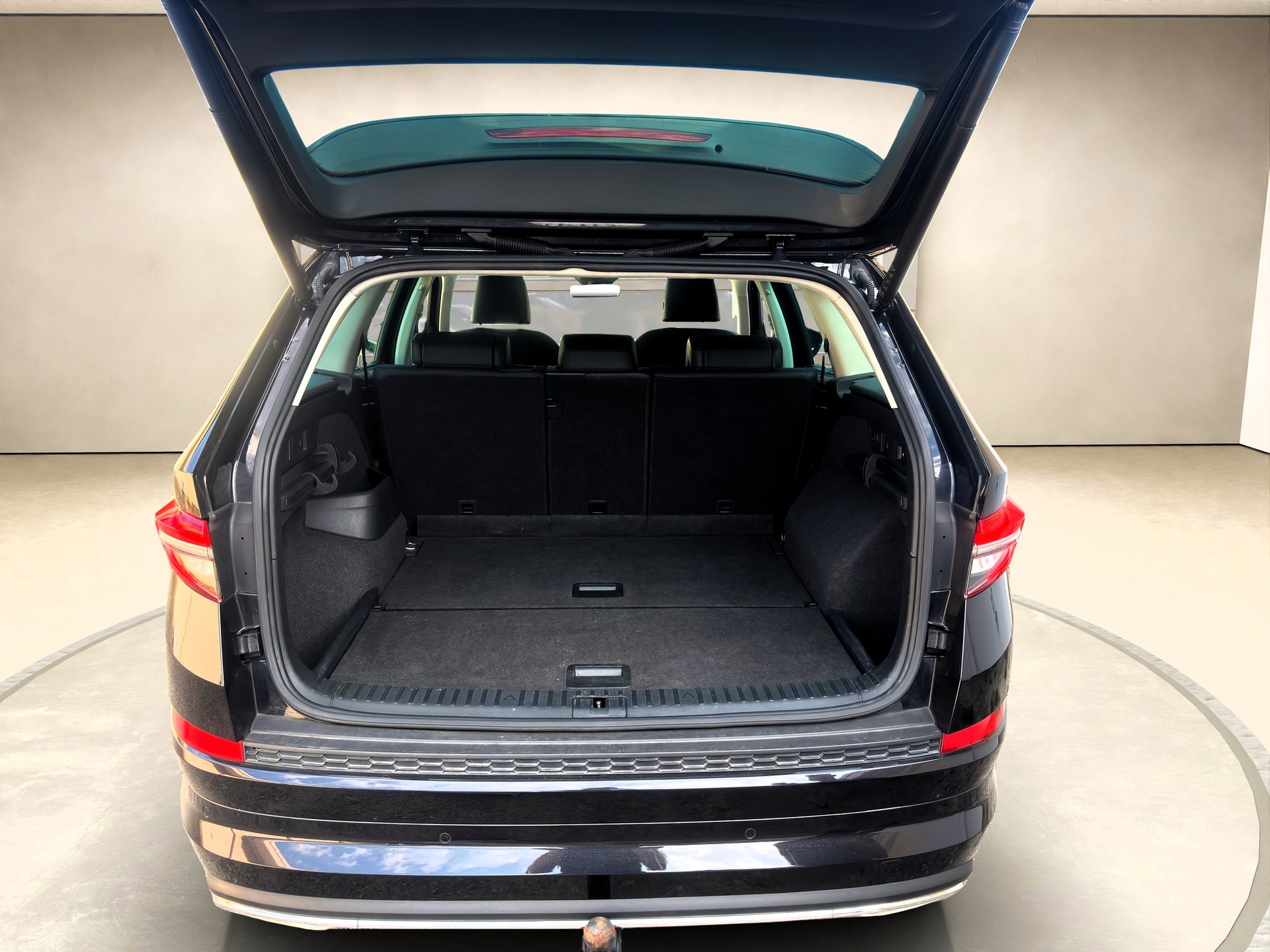 SKODA Kodiaq 2.0 TDI CR L&K❗Laurent & Klement❗4x4 DSG ✅CH-Fahrzeug & 8-fach bereift✅-image-15