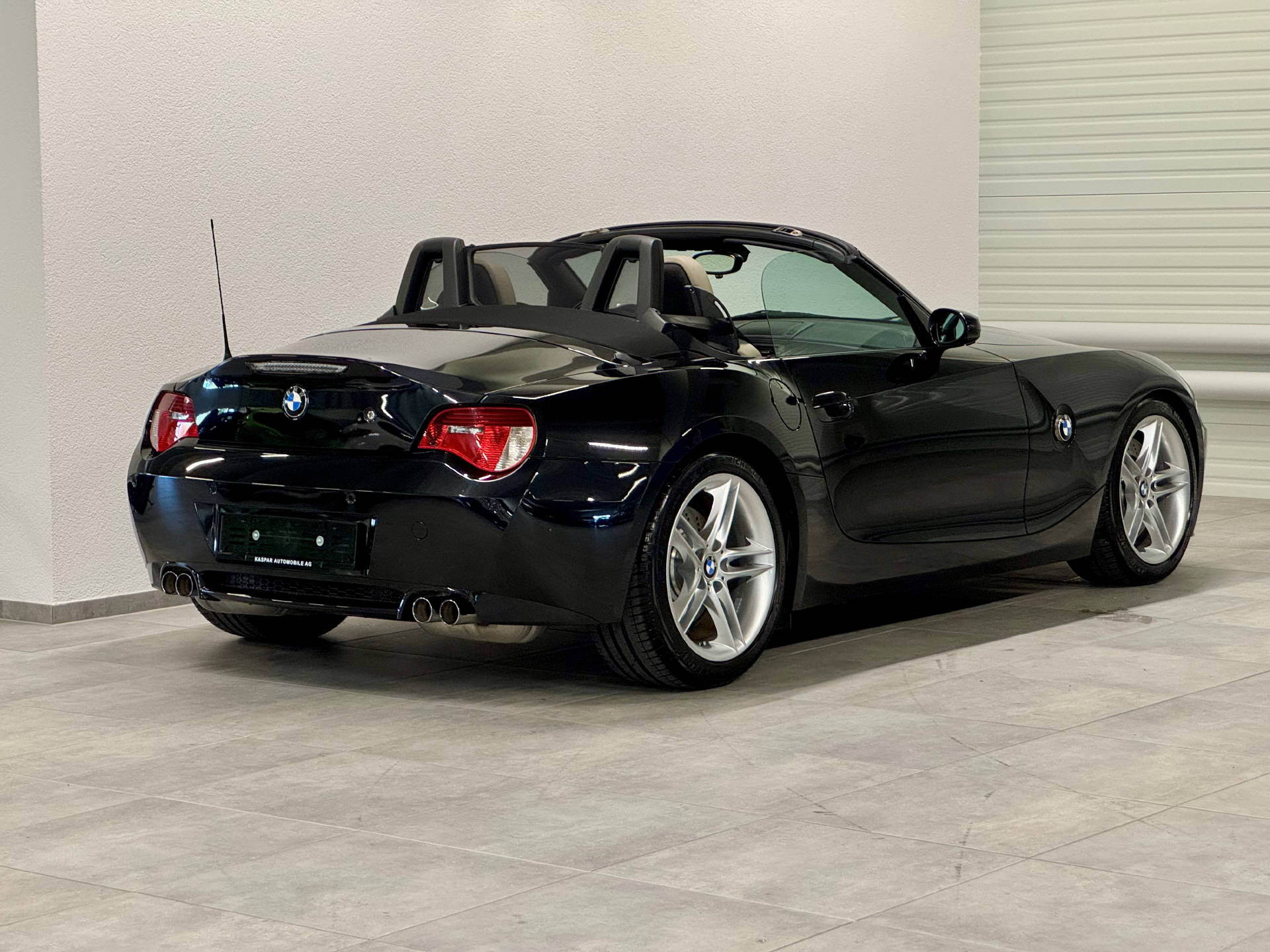 BMW Z4 M Roadster-image-1