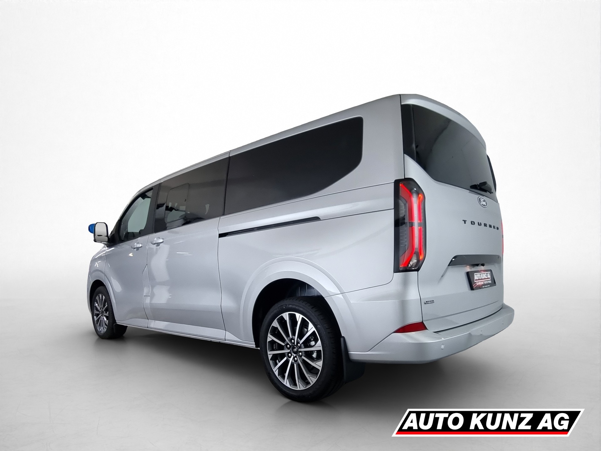 FORD Tourneo Custom Titanium X L2H1 8-Plätzer-image-3