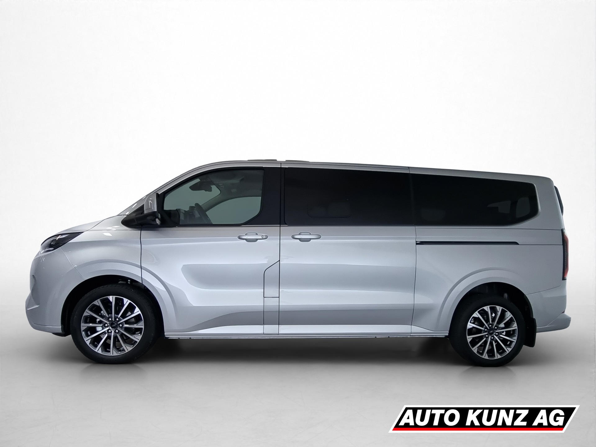 FORD Tourneo Custom Titanium X L2H1 8-Plätzer-image-2