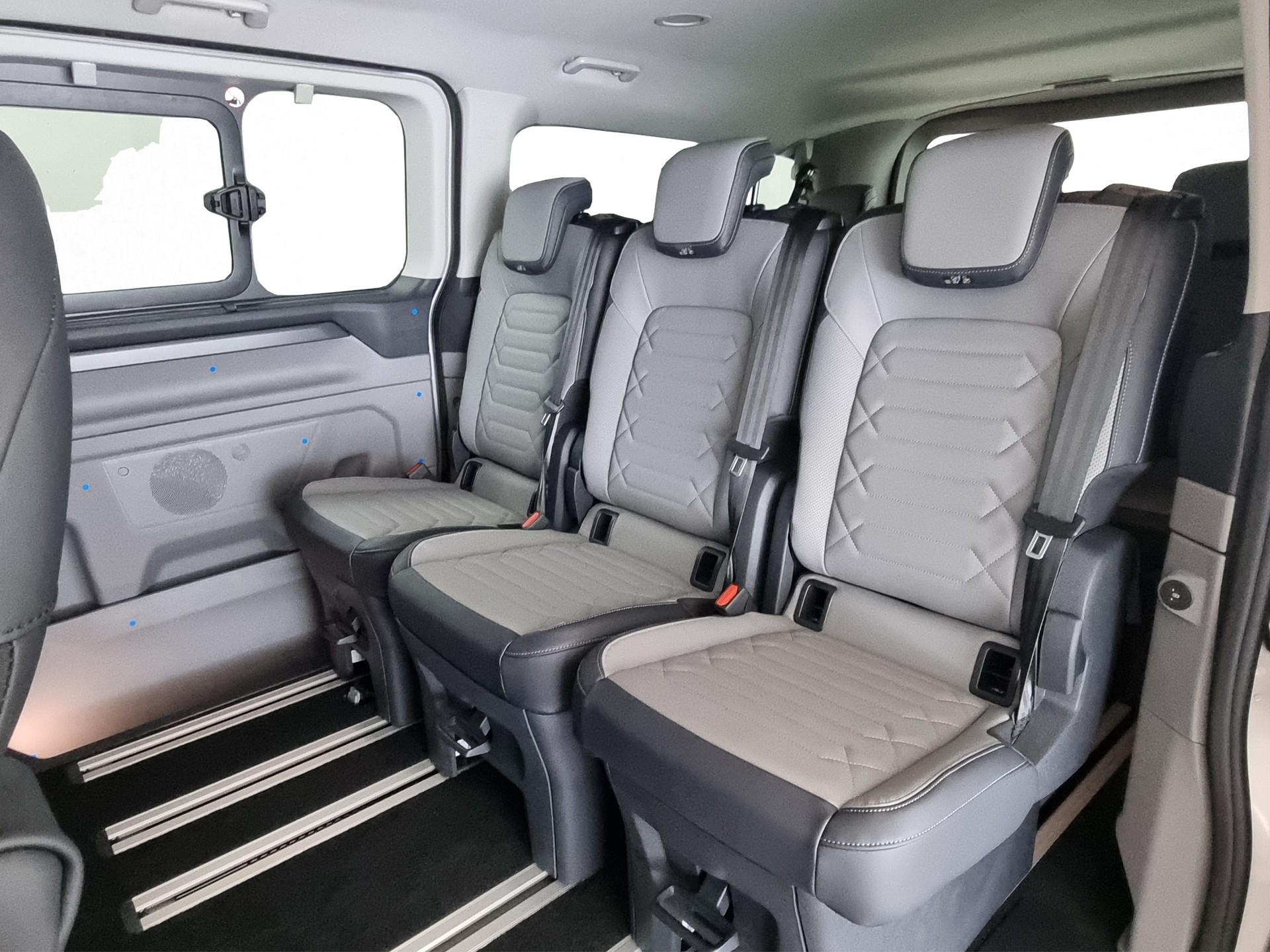 FORD Tourneo Custom Titanium X L2H1 8-Plätzer-image-6