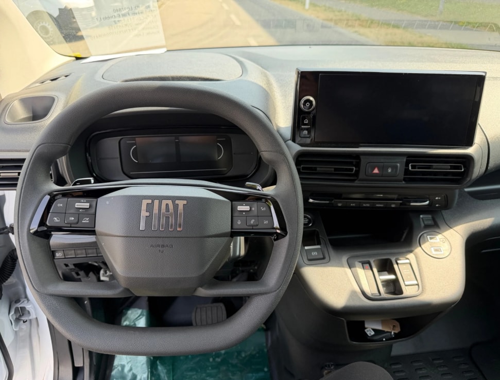 FIAT E-Doblo L1 50kWh 800kg Easy Pro-image-9