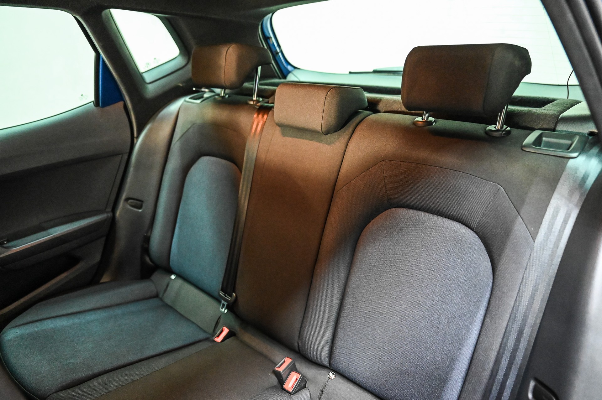 SEAT Arona 1.0 TSI 115 FR DSG-image-25