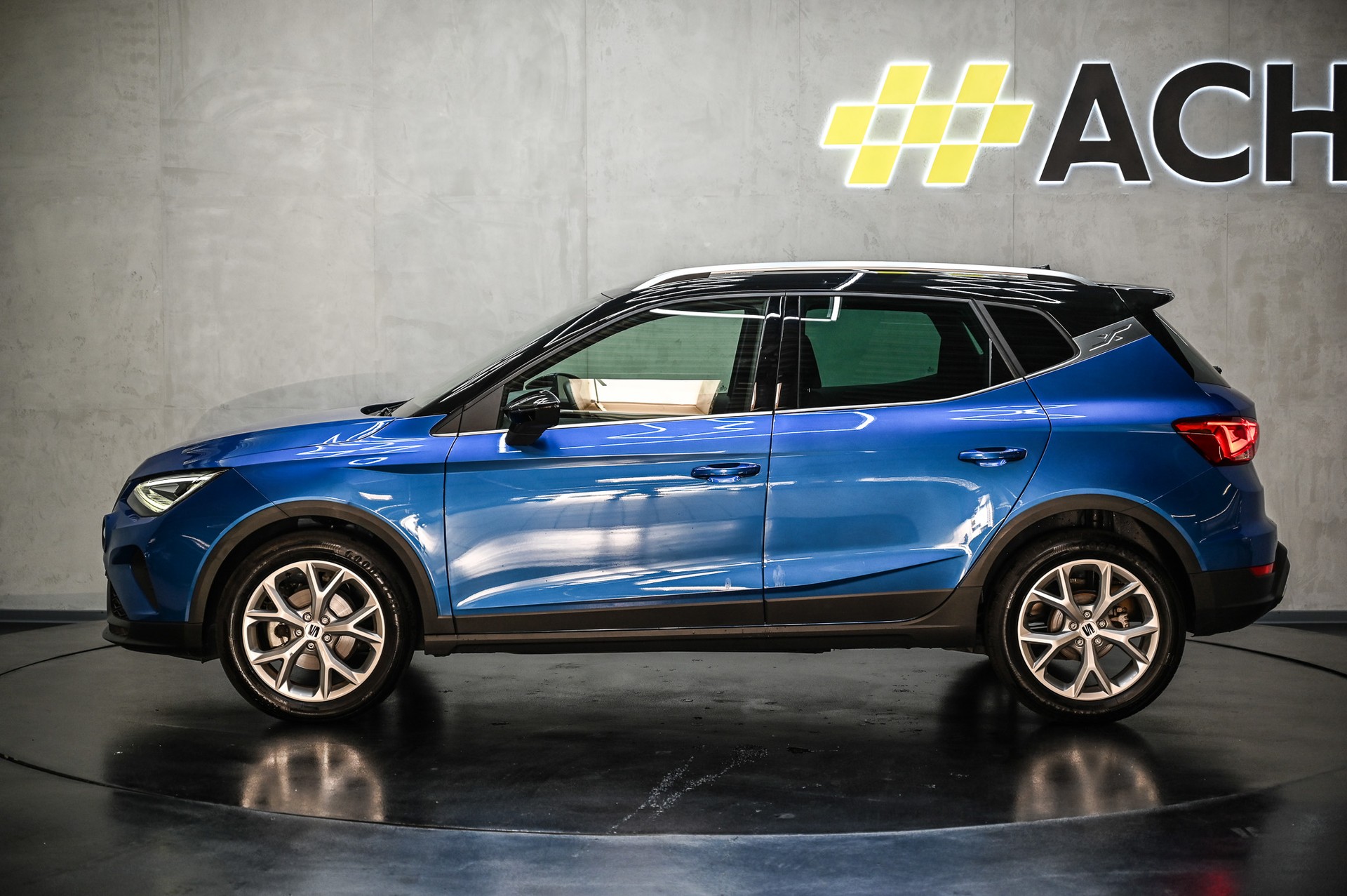 SEAT Arona 1.0 TSI 115 FR DSG-image-4