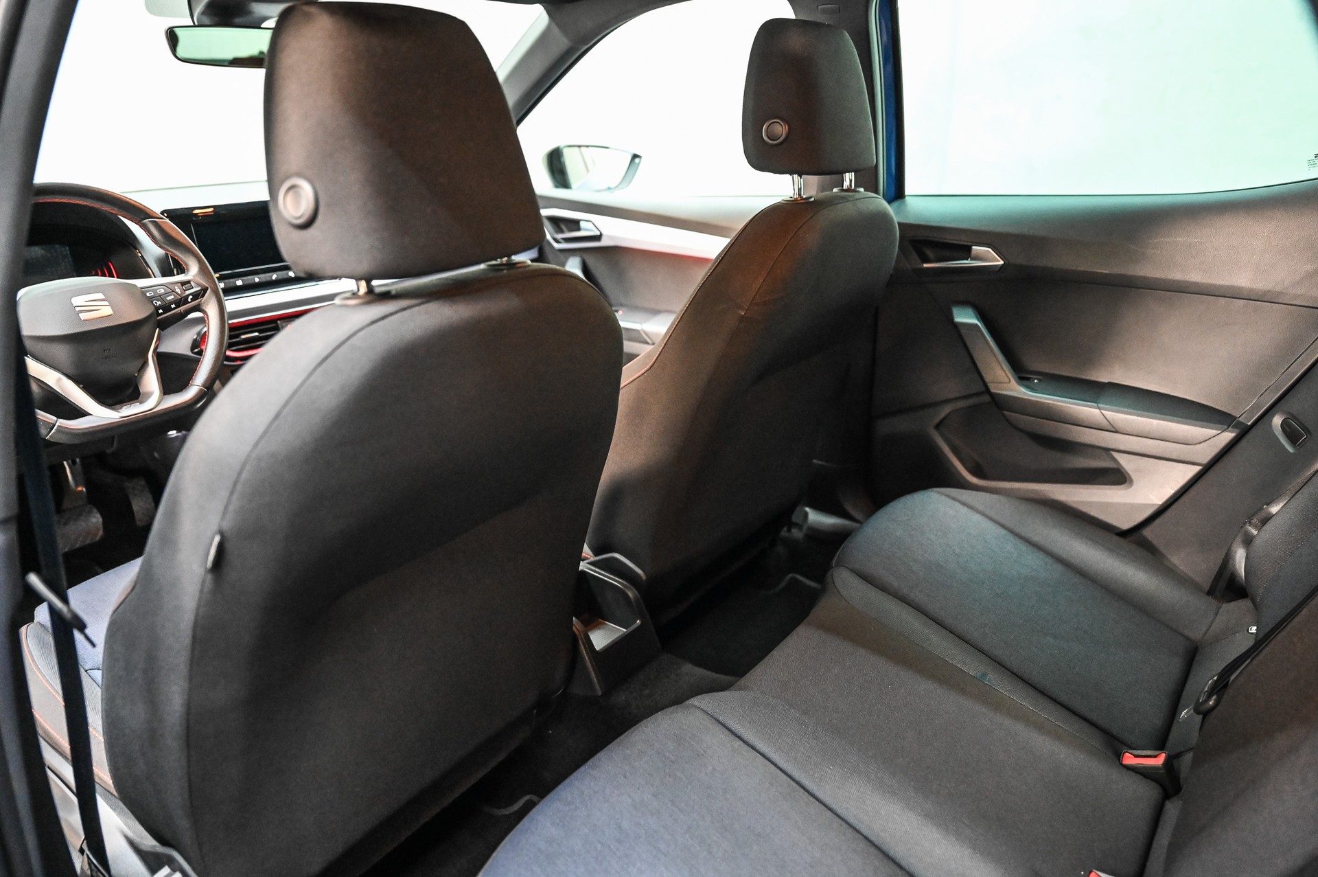 SEAT Arona 1.0 TSI 115 FR DSG-image-27