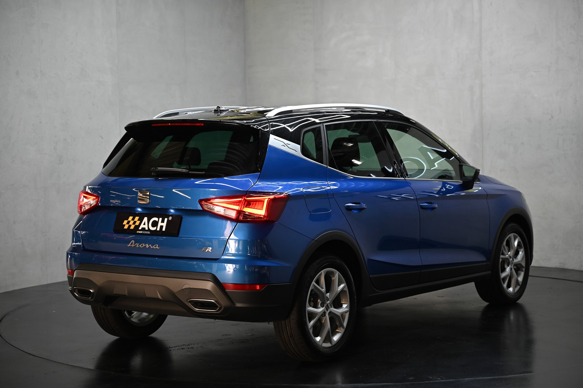 SEAT Arona 1.0 TSI 115 FR DSG-image-8