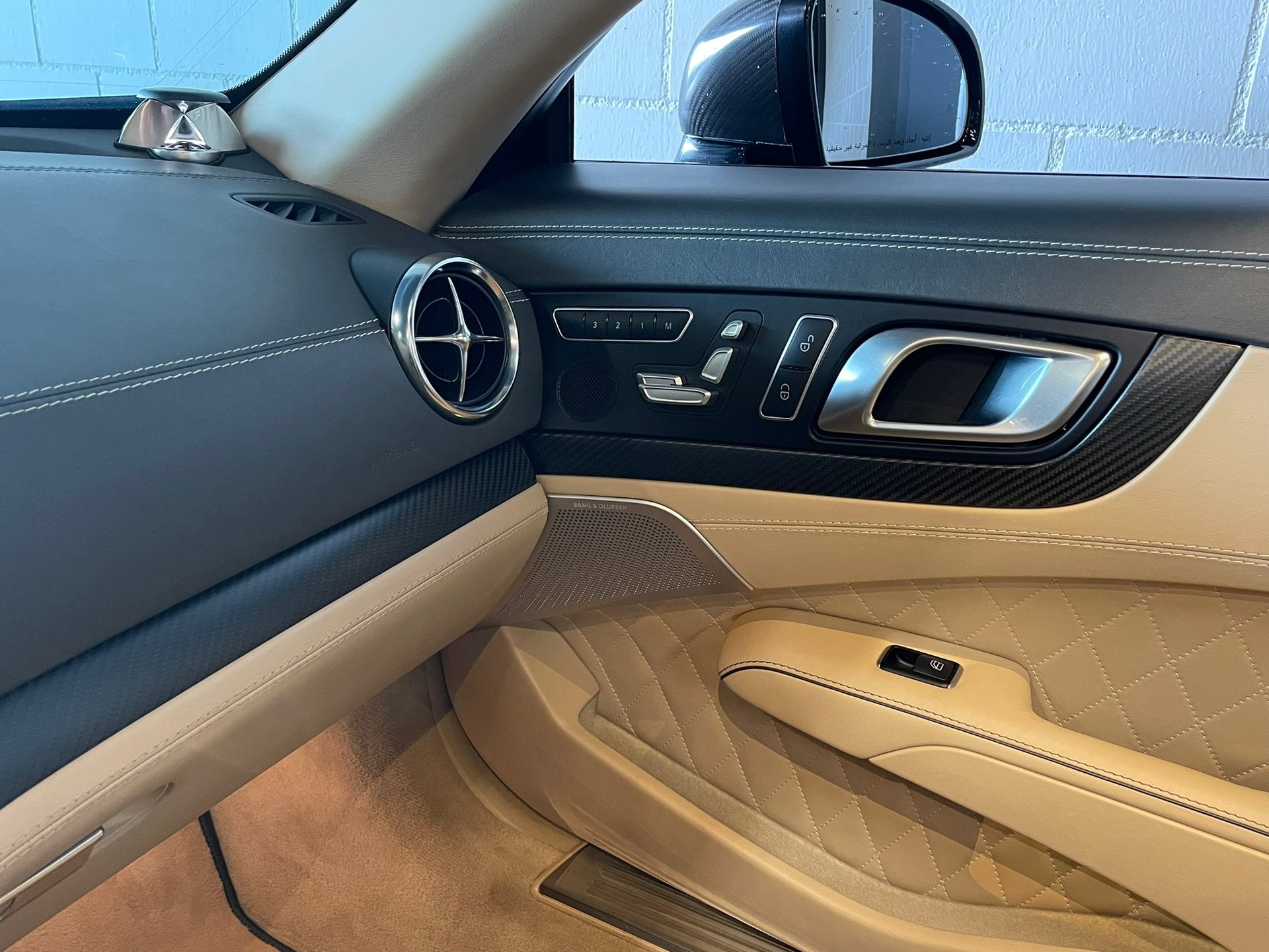 MERCEDES-BENZ SL 65 AMG 7G-Tronic 45th Anniversary "1 of 45"-image-6