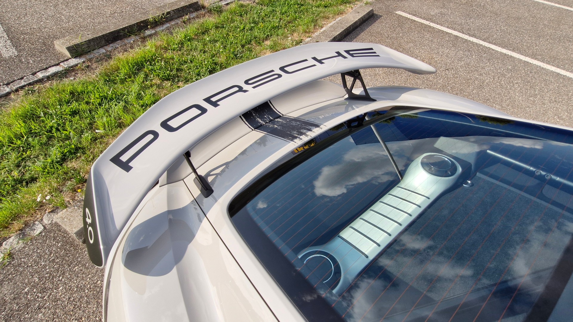 PORSCHE 4.0 GT4 PDK-image-9