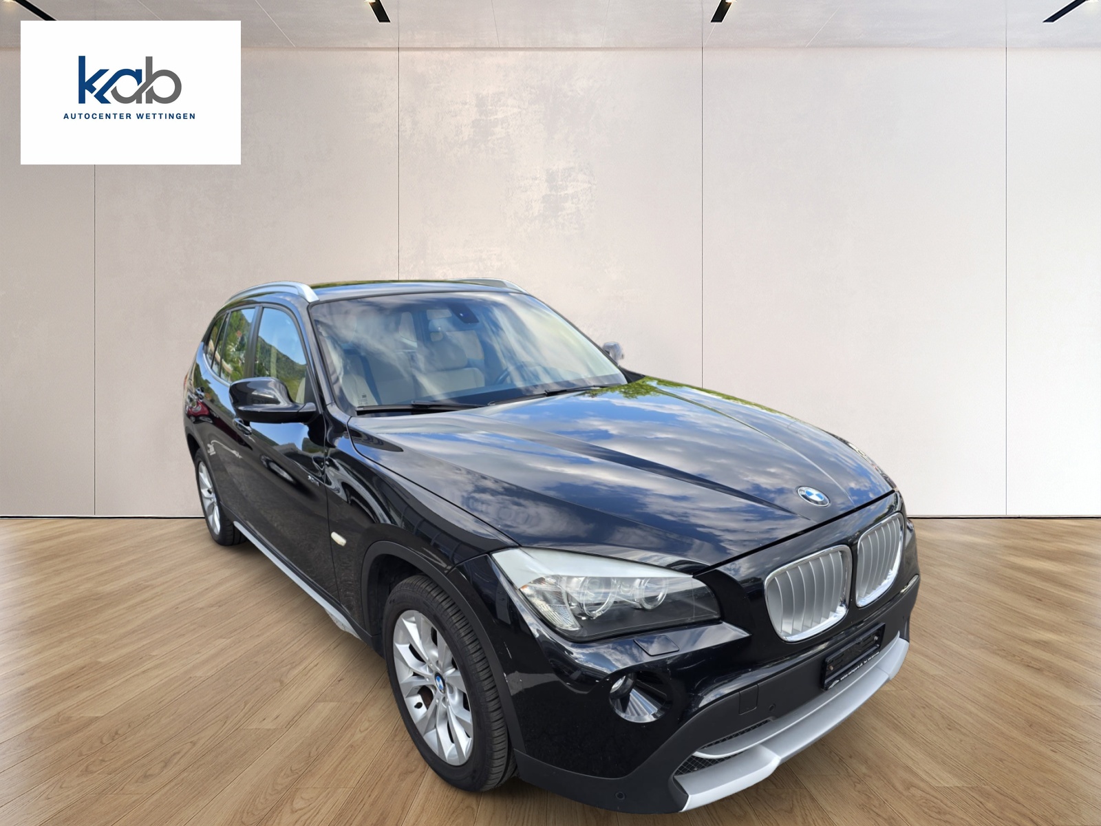 BMW X1 xDrive 28i Steptronic-image-2