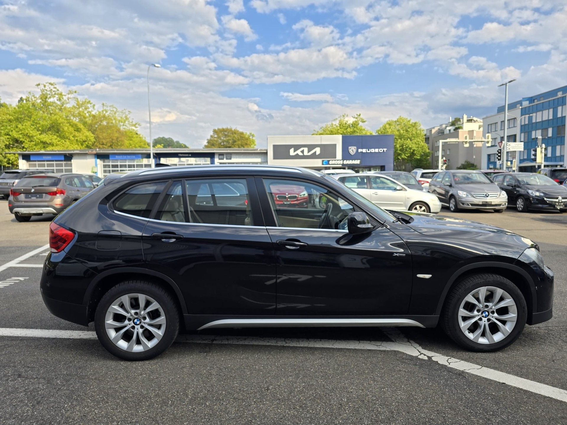 BMW X1 xDrive 28i Steptronic-image-7
