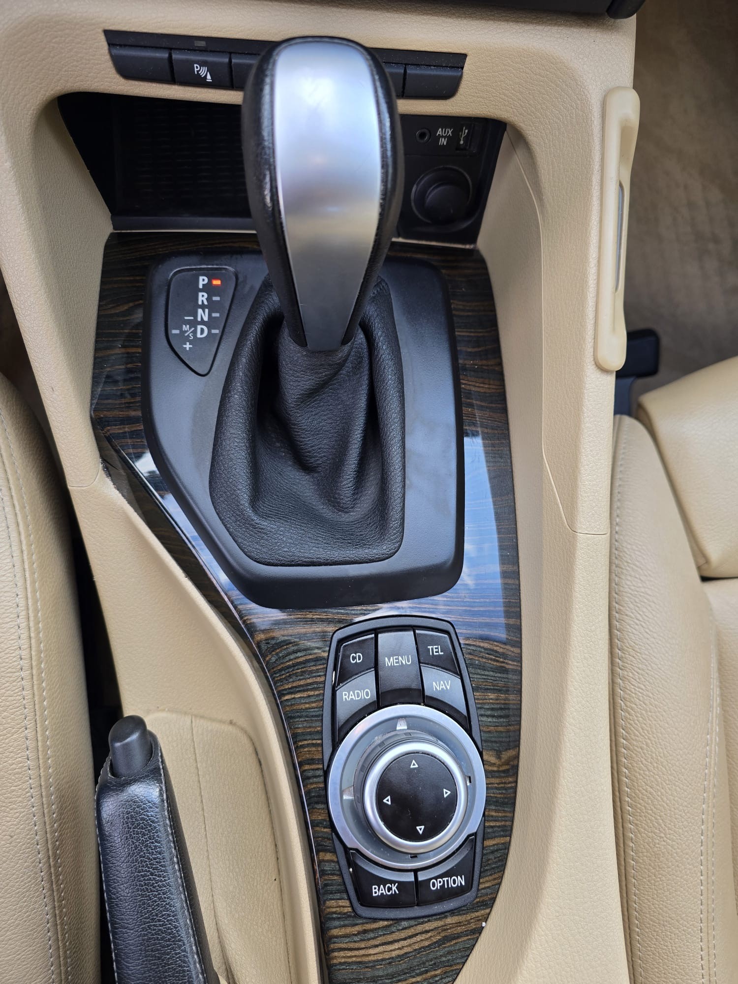 BMW X1 xDrive 28i Steptronic-image-13