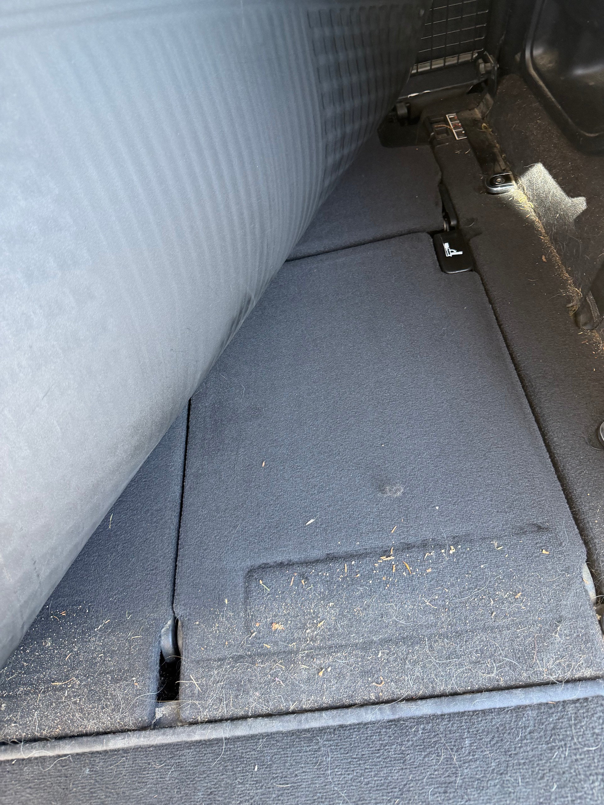 LAND ROVER Discovery 3.0 TDV6 HSE Automatic-image-9
