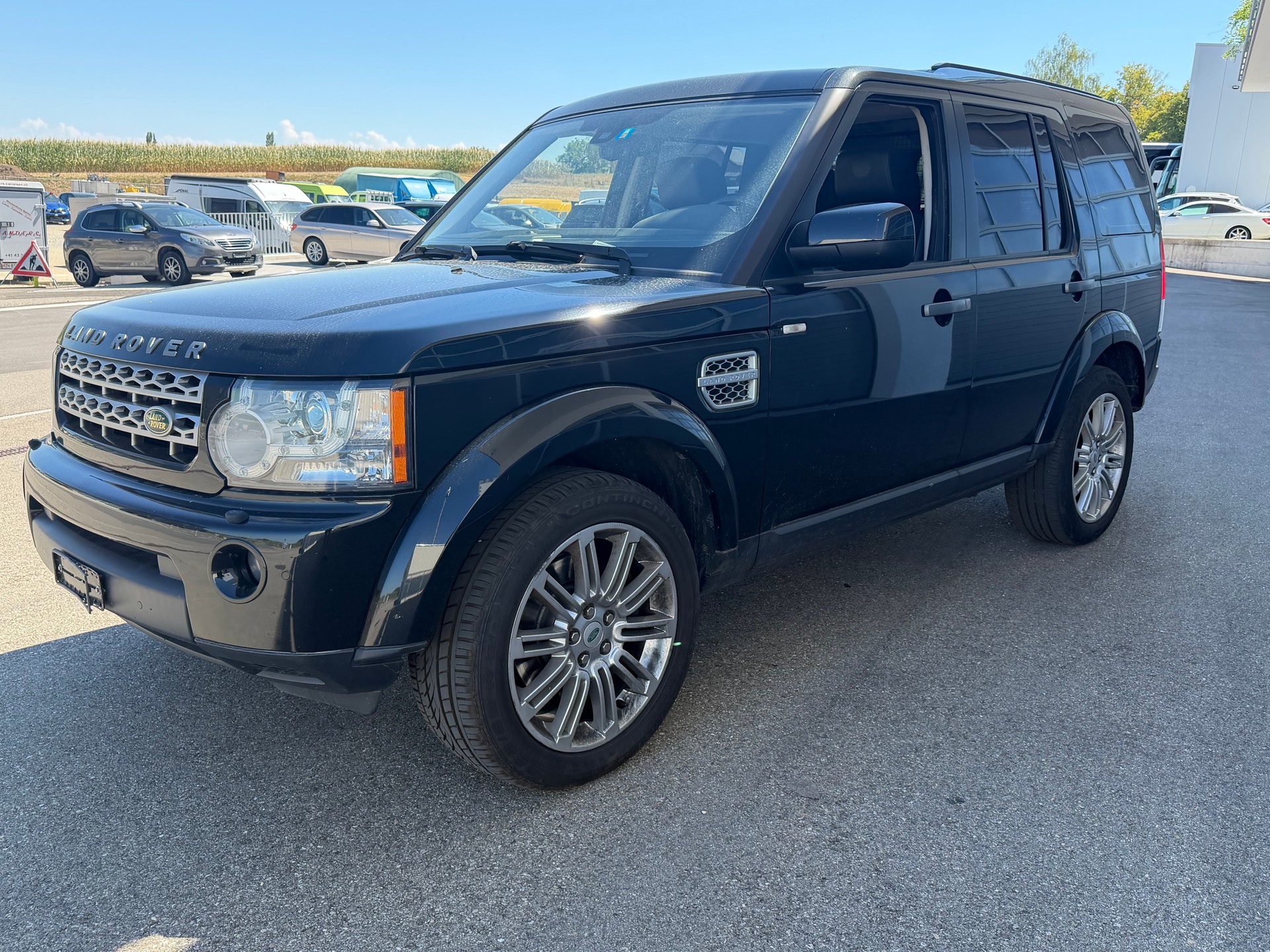 LAND ROVER Discovery 3.0 TDV6 HSE Automatic-image-0
