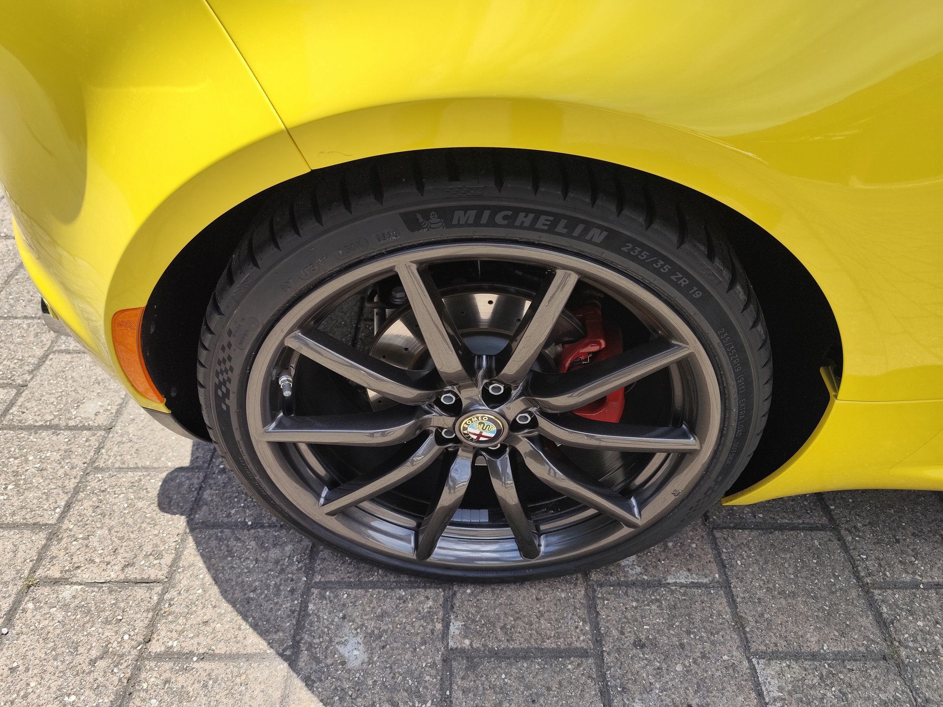 ALFA ROMEO ALFA ROMEO 4C Spider 1750 TBi Cabriolet-image-13
