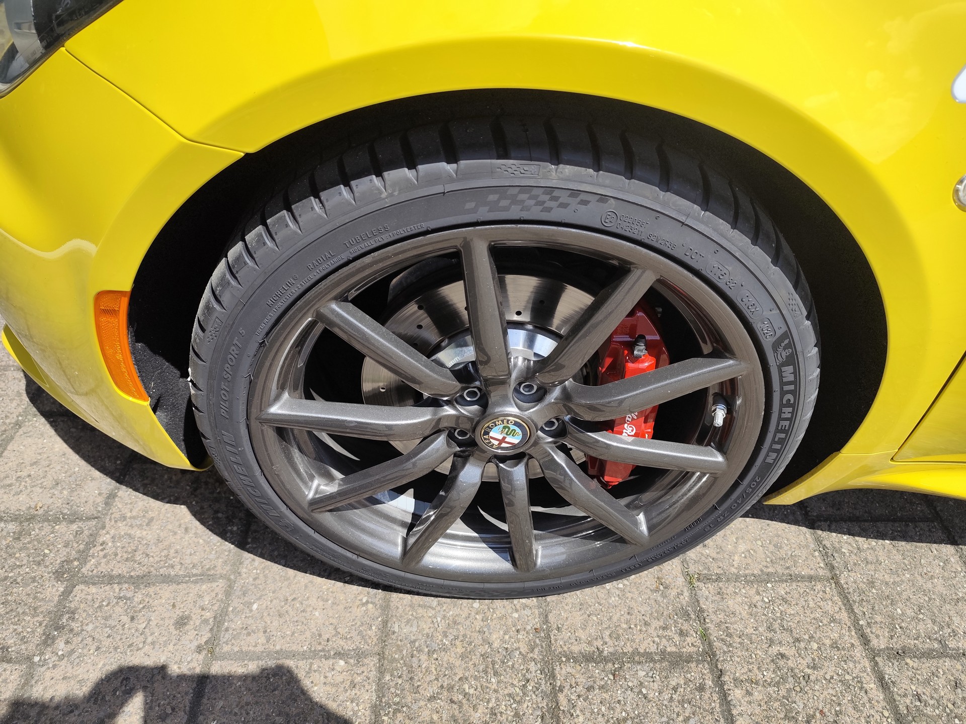 ALFA ROMEO ALFA ROMEO 4C Spider 1750 TBi Cabriolet-image-11