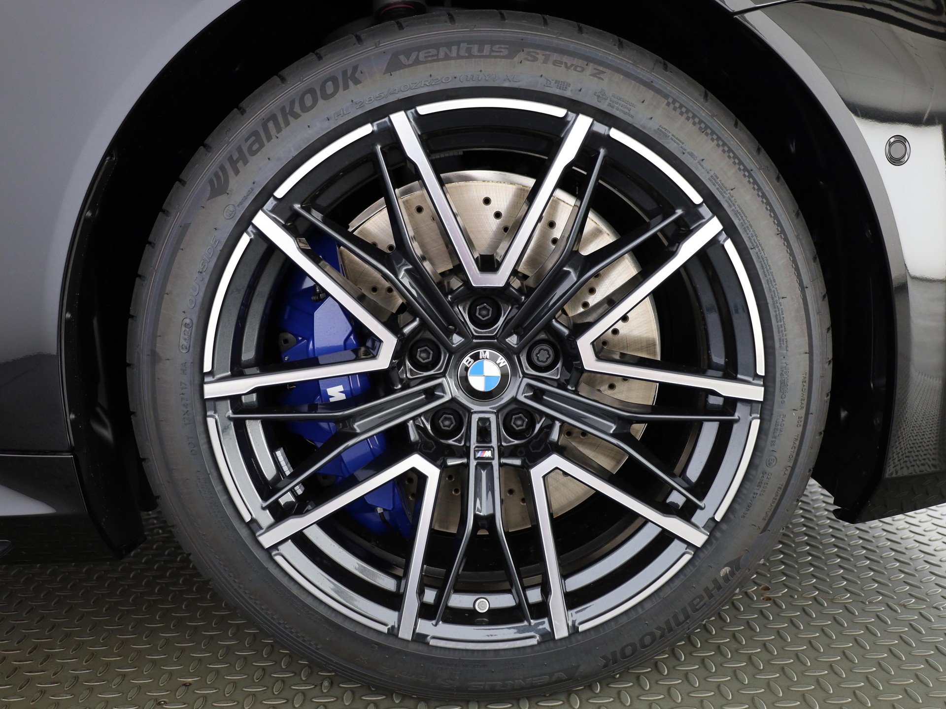 BMW M5 xDrive Touring-image-22