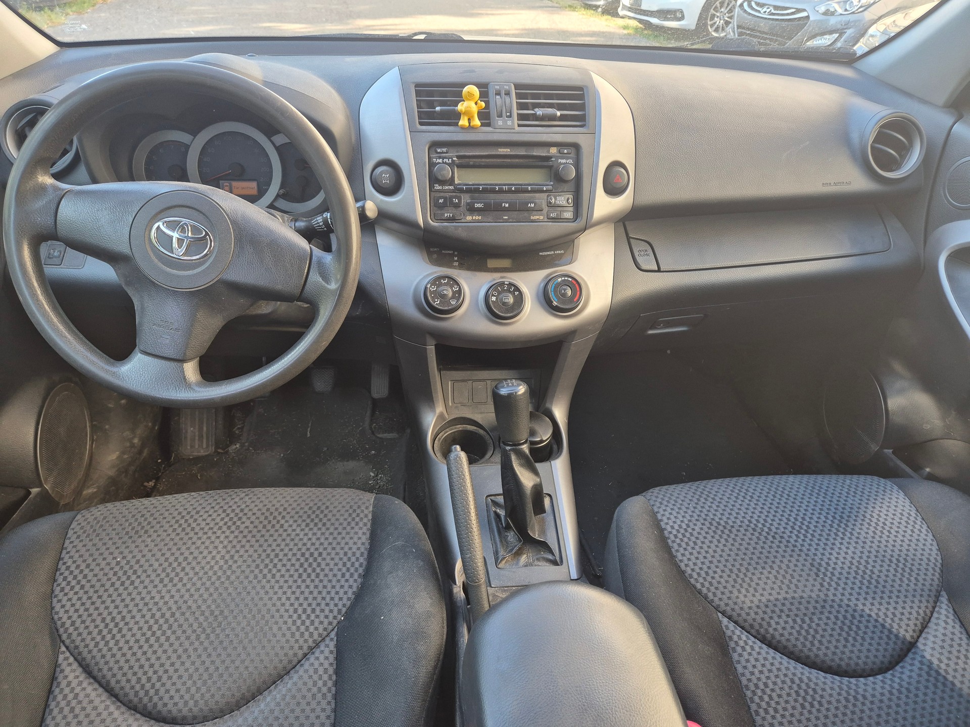 TOYOTA RAV-4 2.0 16V Linea Luna-image-9