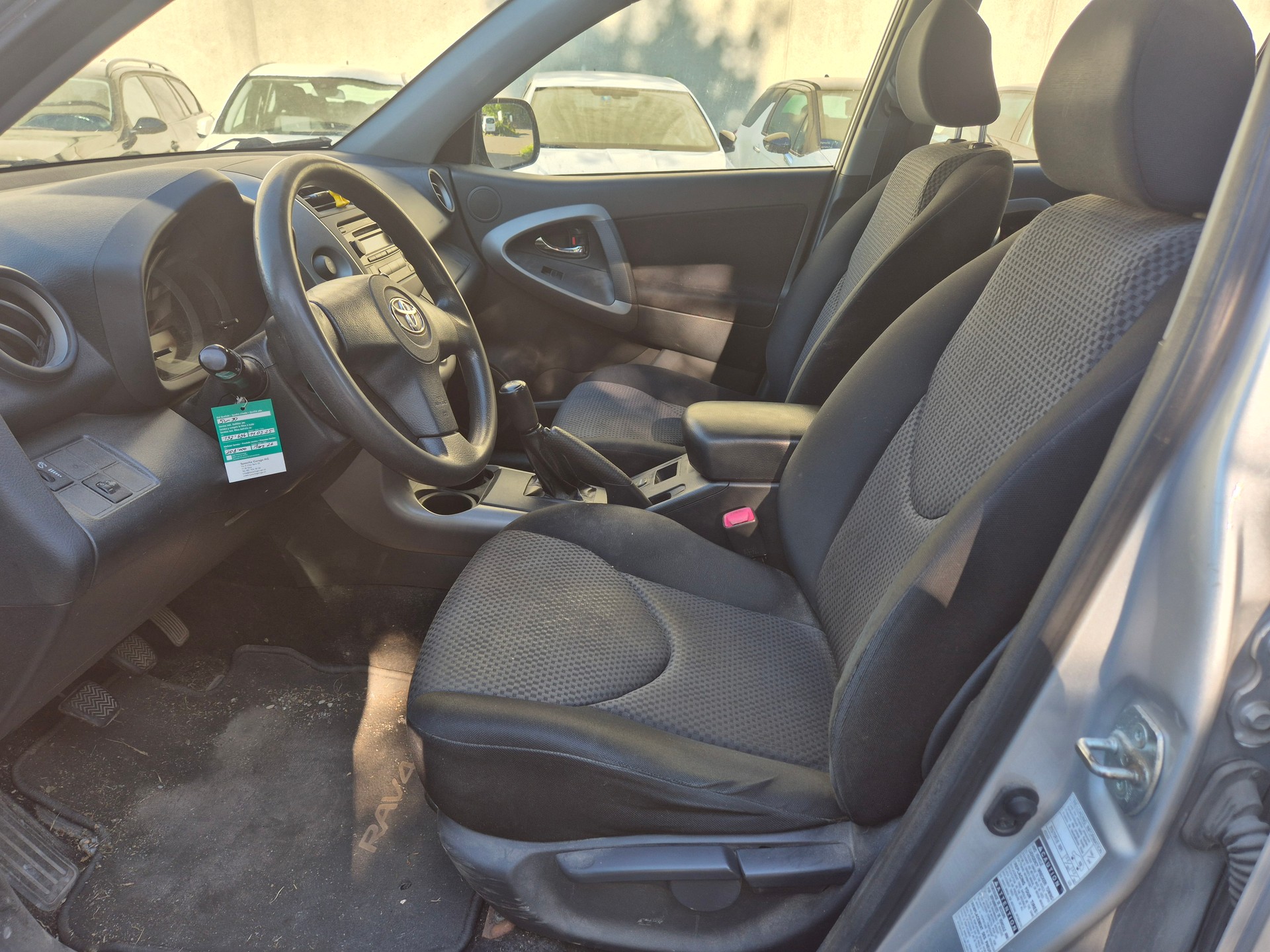 TOYOTA RAV-4 2.0 16V Linea Luna-image-10