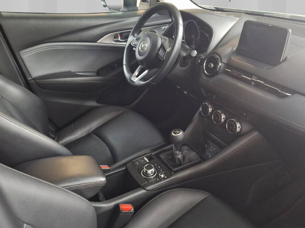 MAZDA CX-3 2.0 Revolution FWD-image-4