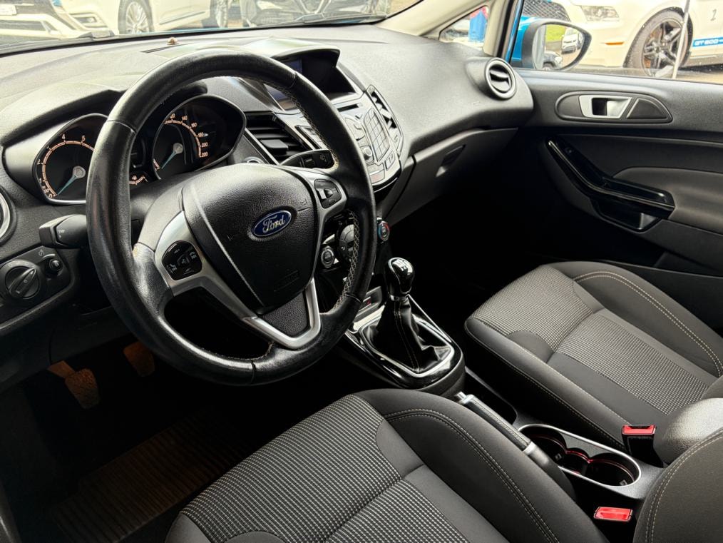 FORD Fiesta 1.0 SCTi Titanium-image-3