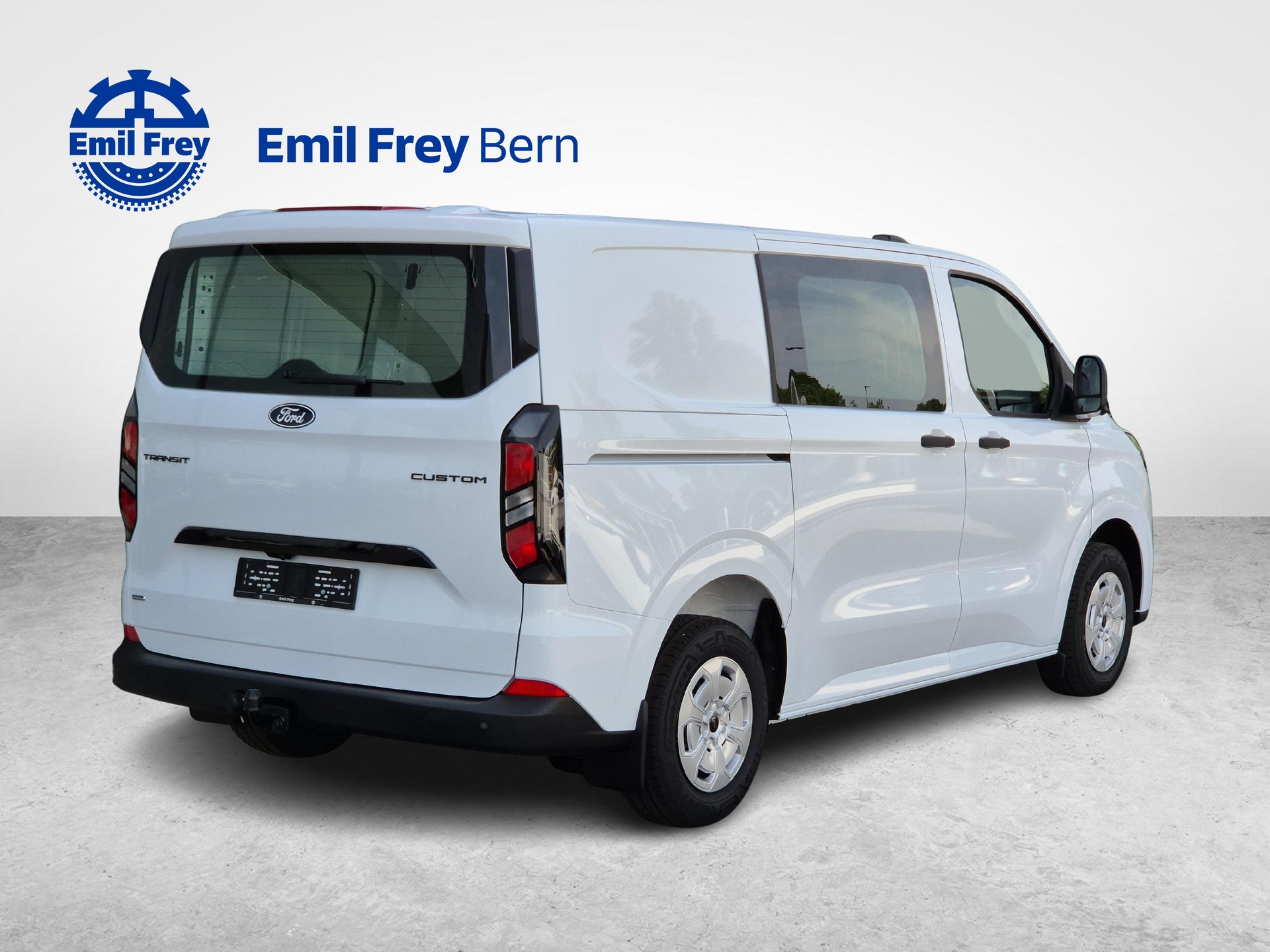 FORD Transit C Van 320 L1 2.5 Duratec 233 Trend PHEV ab 0.99% Leasing-image-2