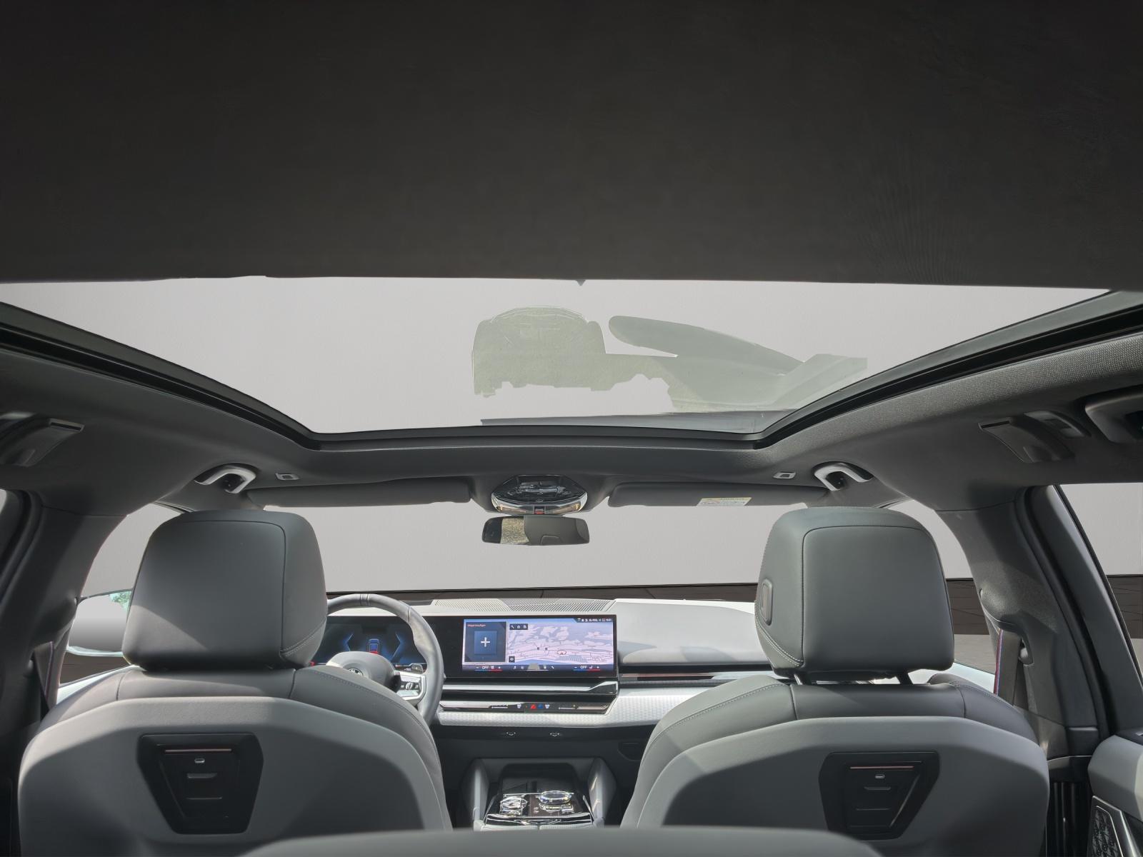 BMW 520d xDrive Touring-image-18