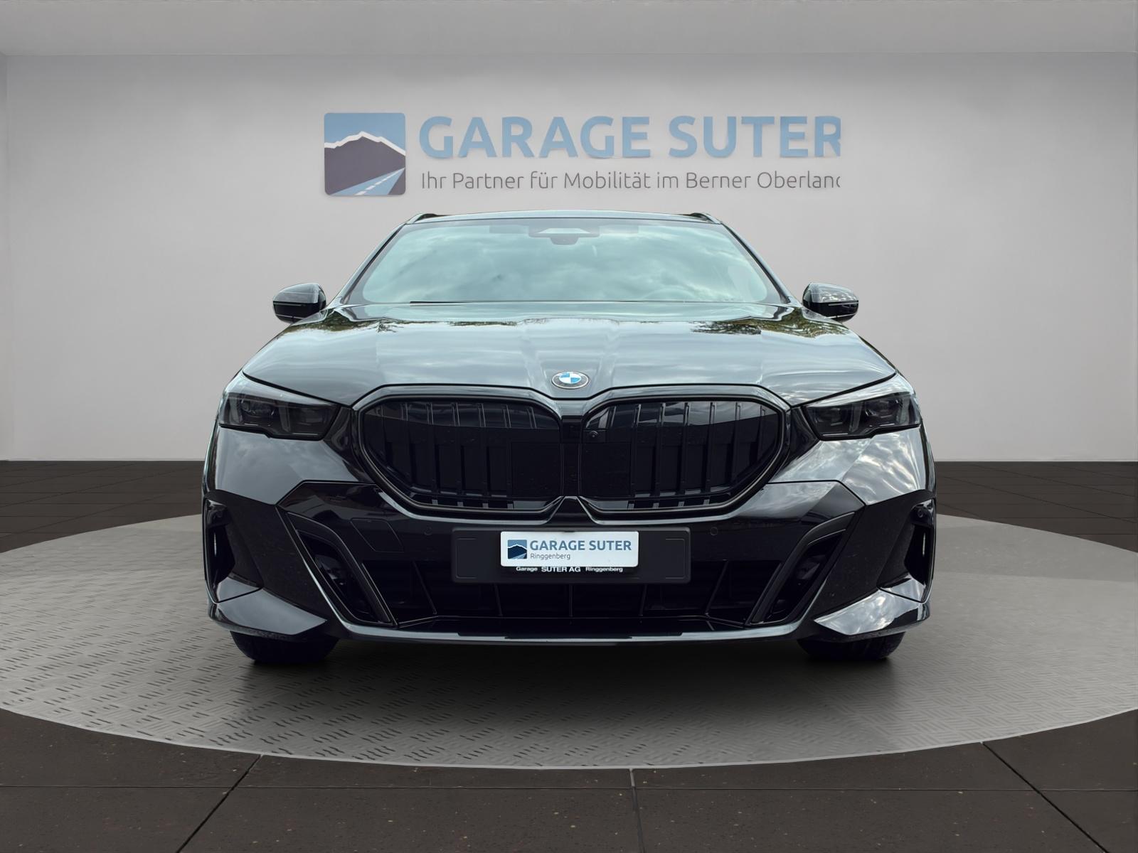 BMW 520d xDrive Touring-image-7