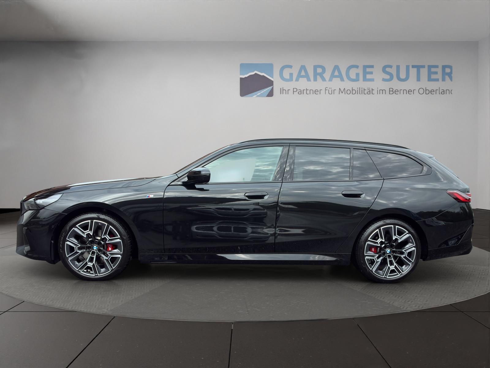 BMW 520d xDrive Touring-image-1