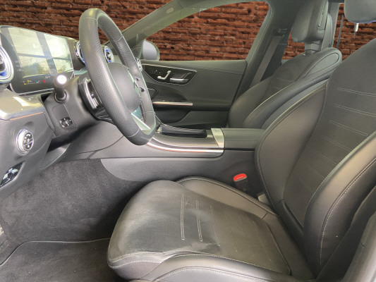 MERCEDES-BENZ C 200 T 4Matic AMG Line-image-10