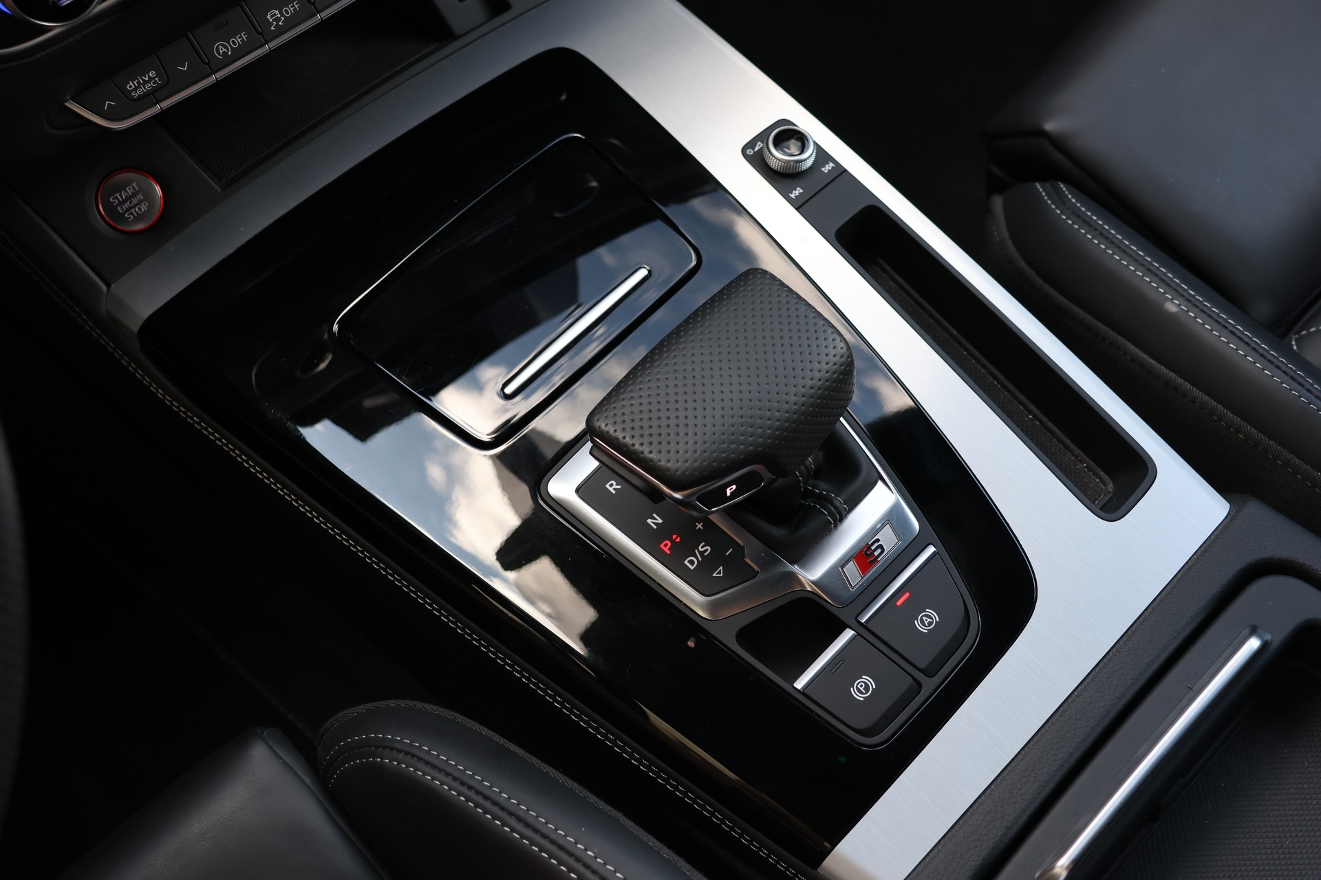 AUDI SQ5 TDI quattro tiptronic-image-20