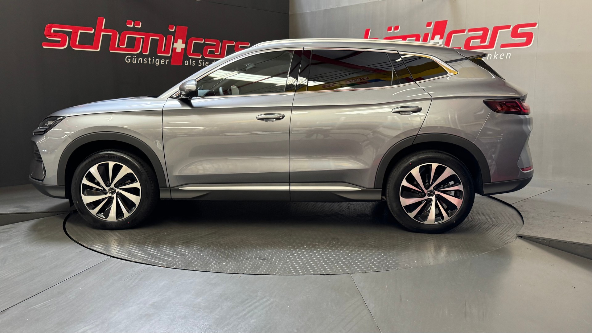 BYD Seal U DM-i Design AWD-image-1