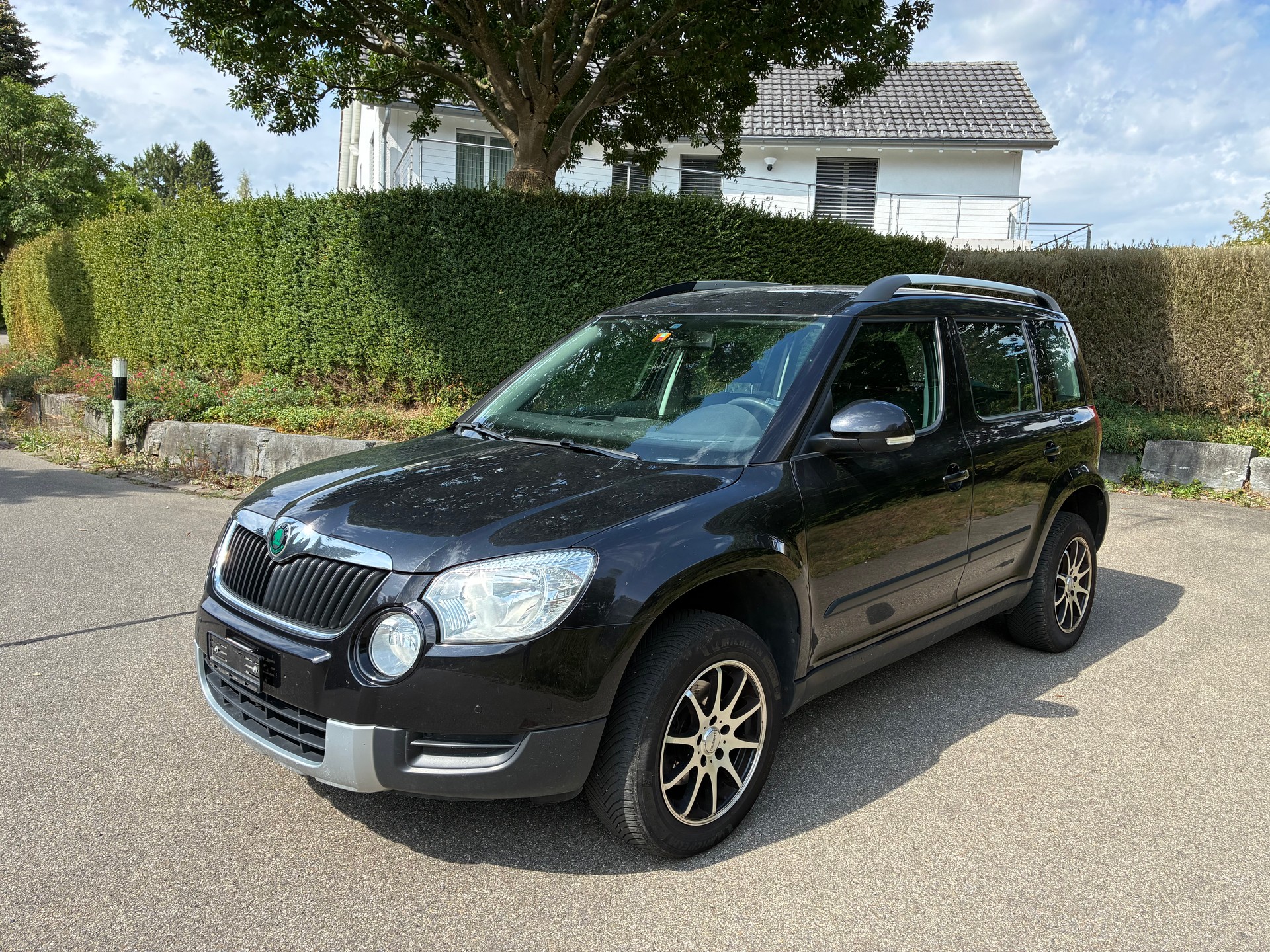 SKODA Yeti 2.0 TDI Ambition 4x4 DSG-image-0