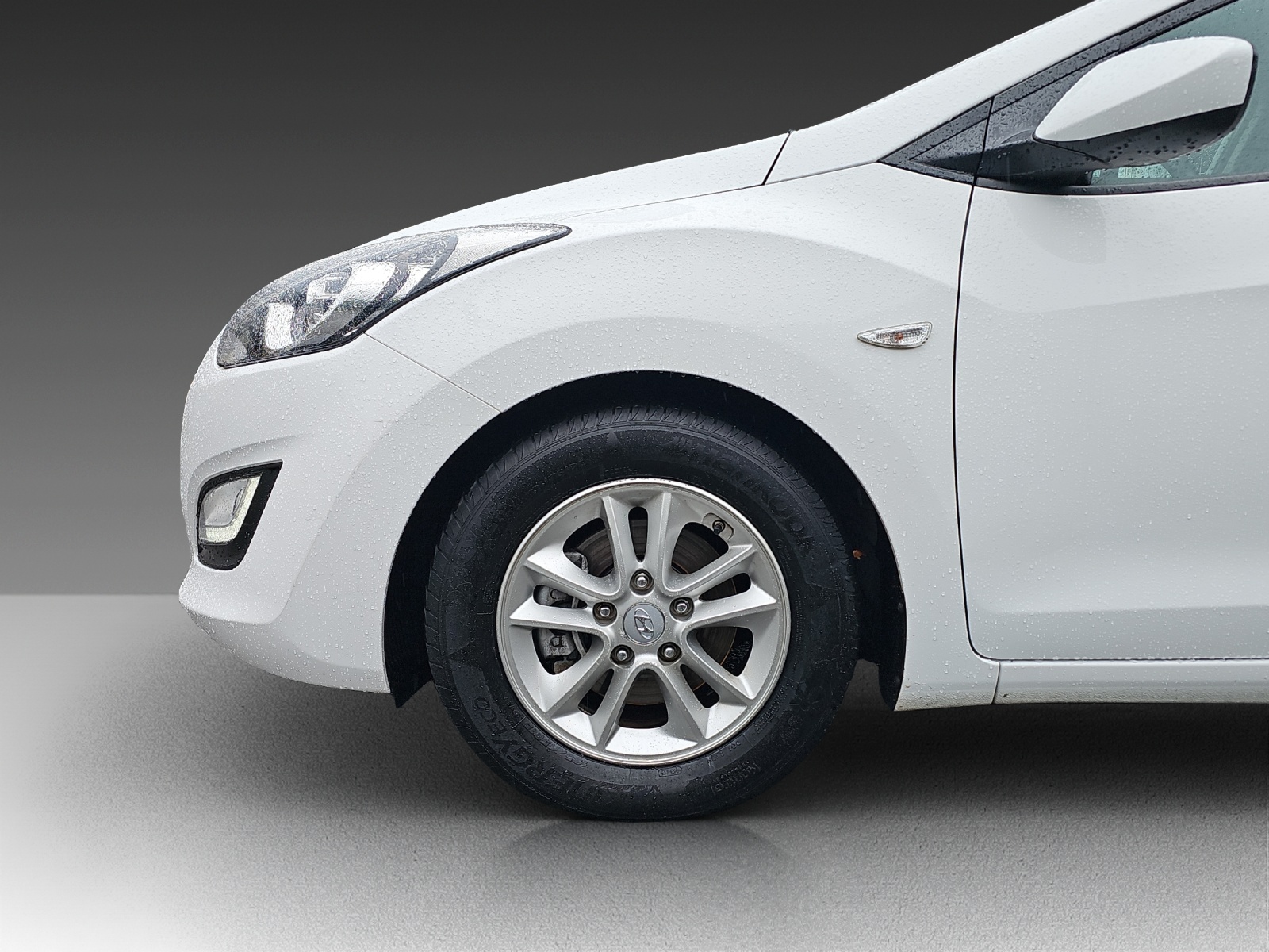 HYUNDAI i30 1.6 CRDi Vertex Automatic DCT-image-18