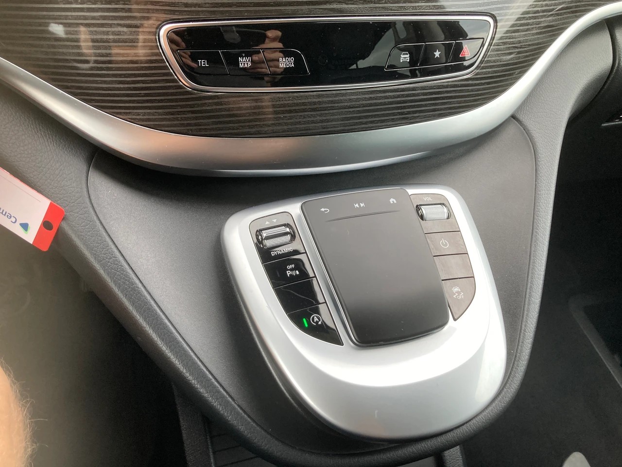 MERCEDES-BENZ V 250 d lang Avantgarde 4Matic G-Tronic 7 Sitzer-image-14