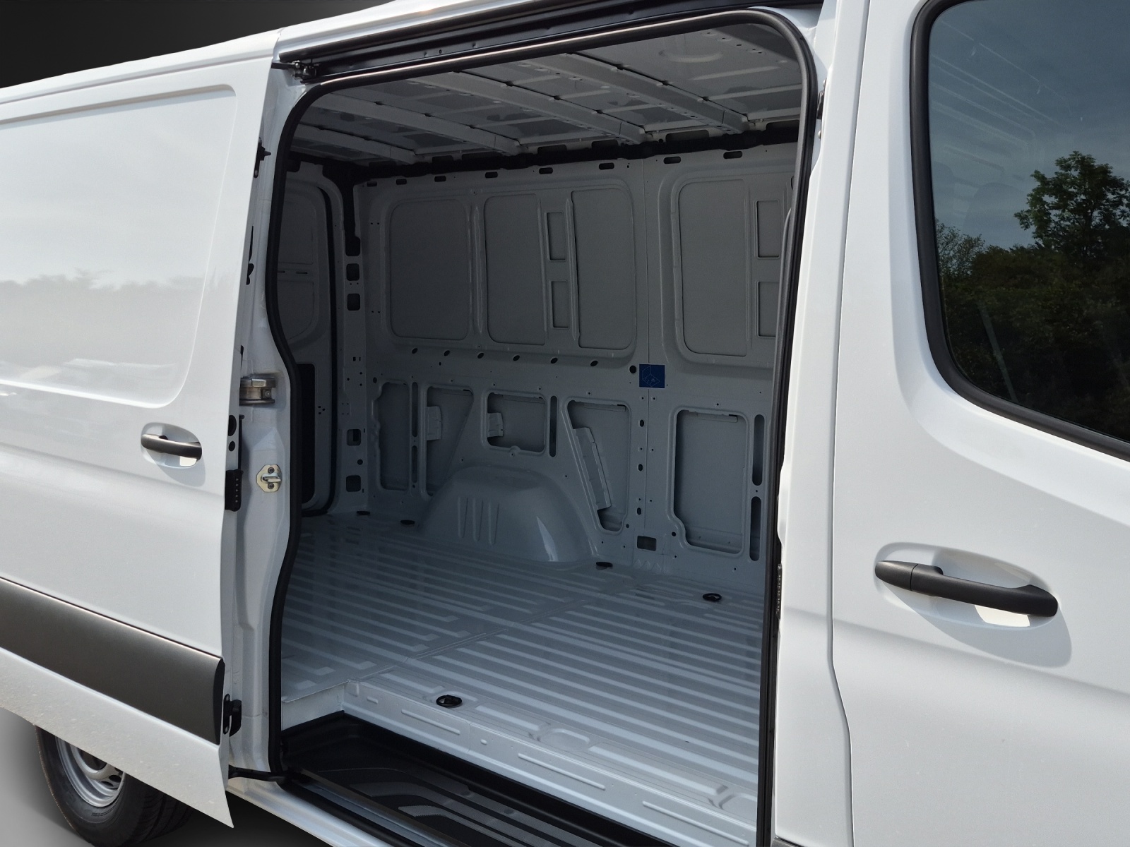MERCEDES-BENZ Sprinter 317 CDI Standard-image-8