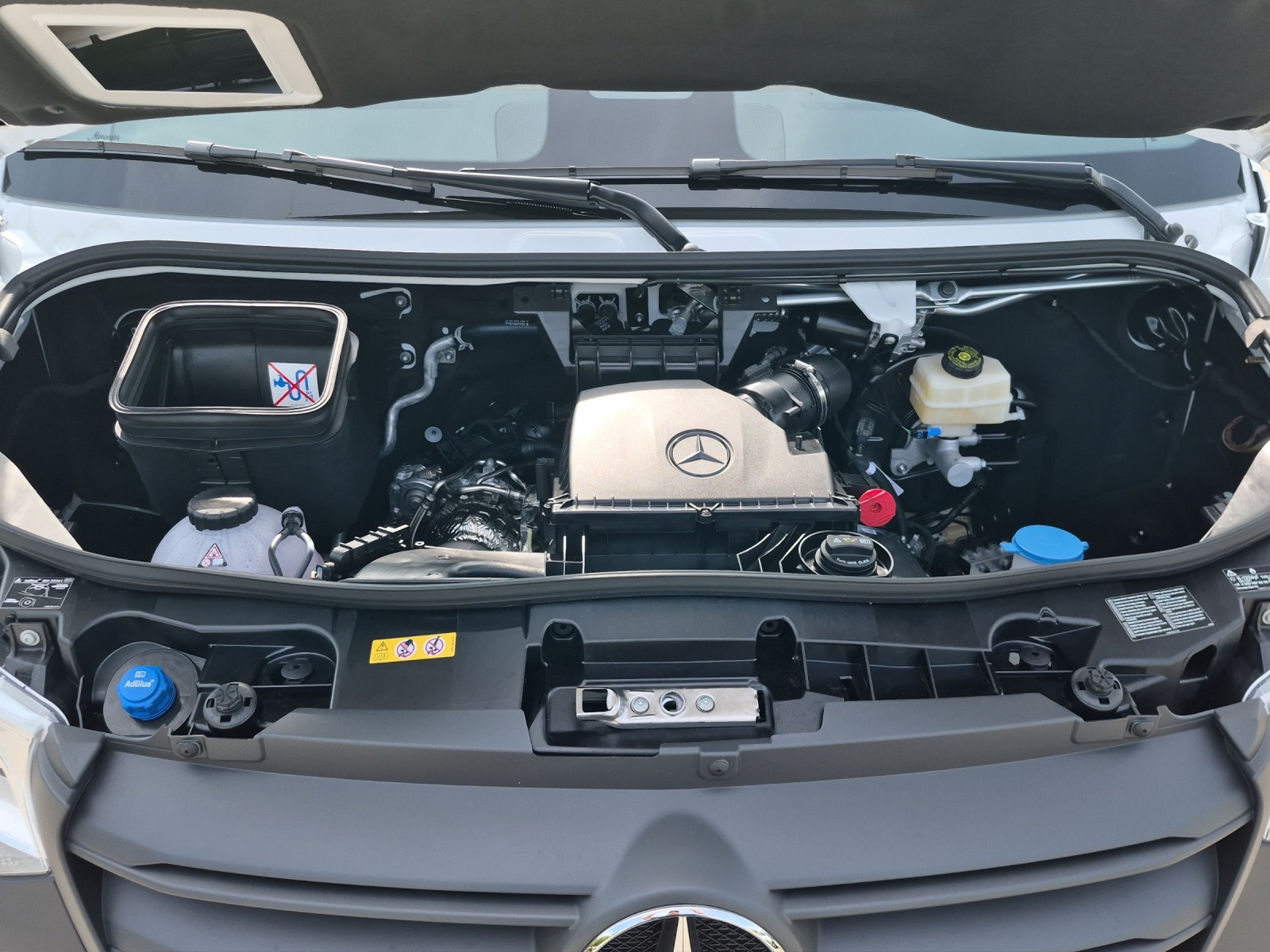 MERCEDES-BENZ Sprinter 317 CDI Standard-image-12