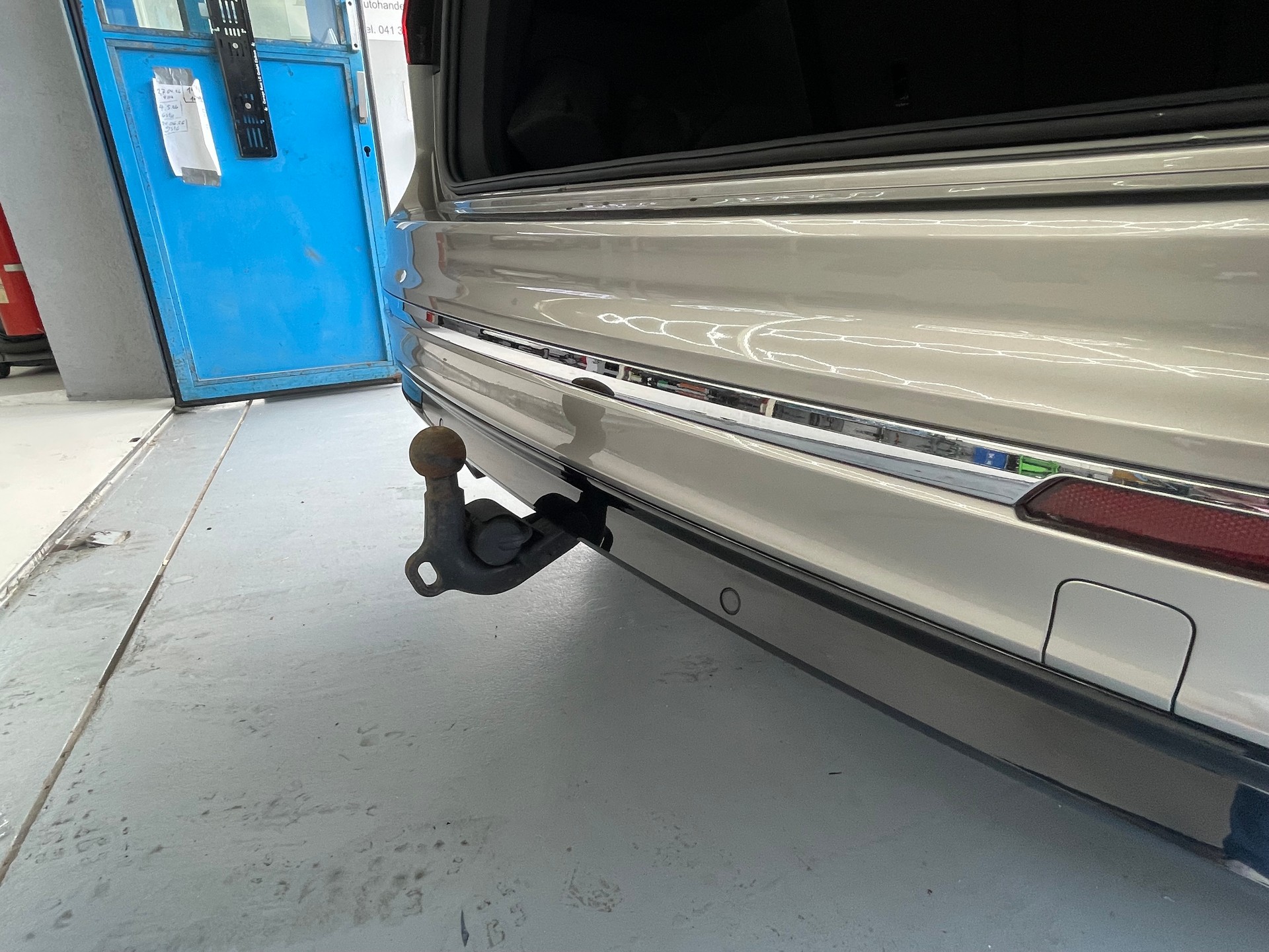 VW Tiguan 2.0TSI R-Line Highline 4Motion DSG-image-14