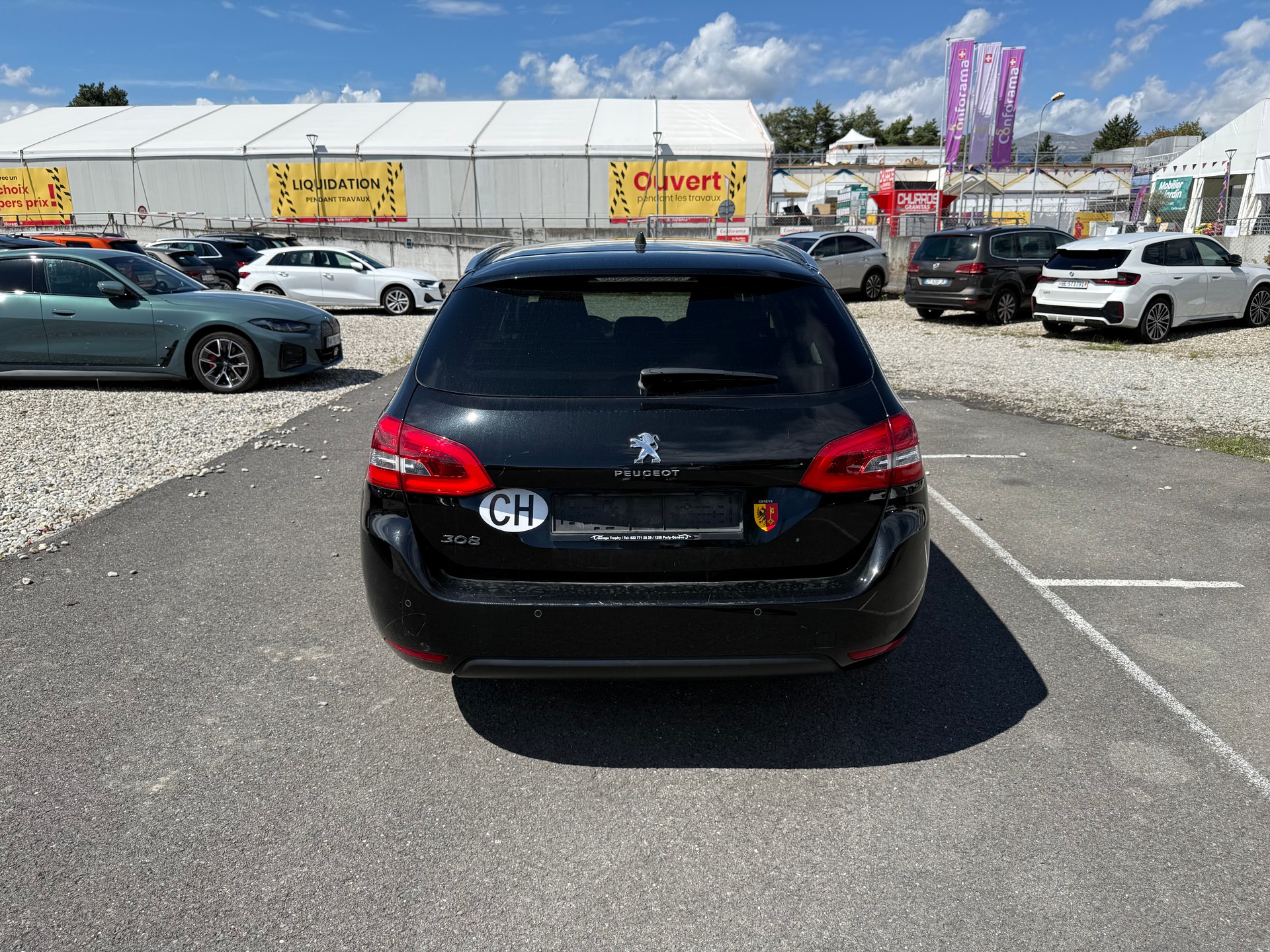 PEUGEOT 308 SW 1.2 THP Style Automatic-image-3
