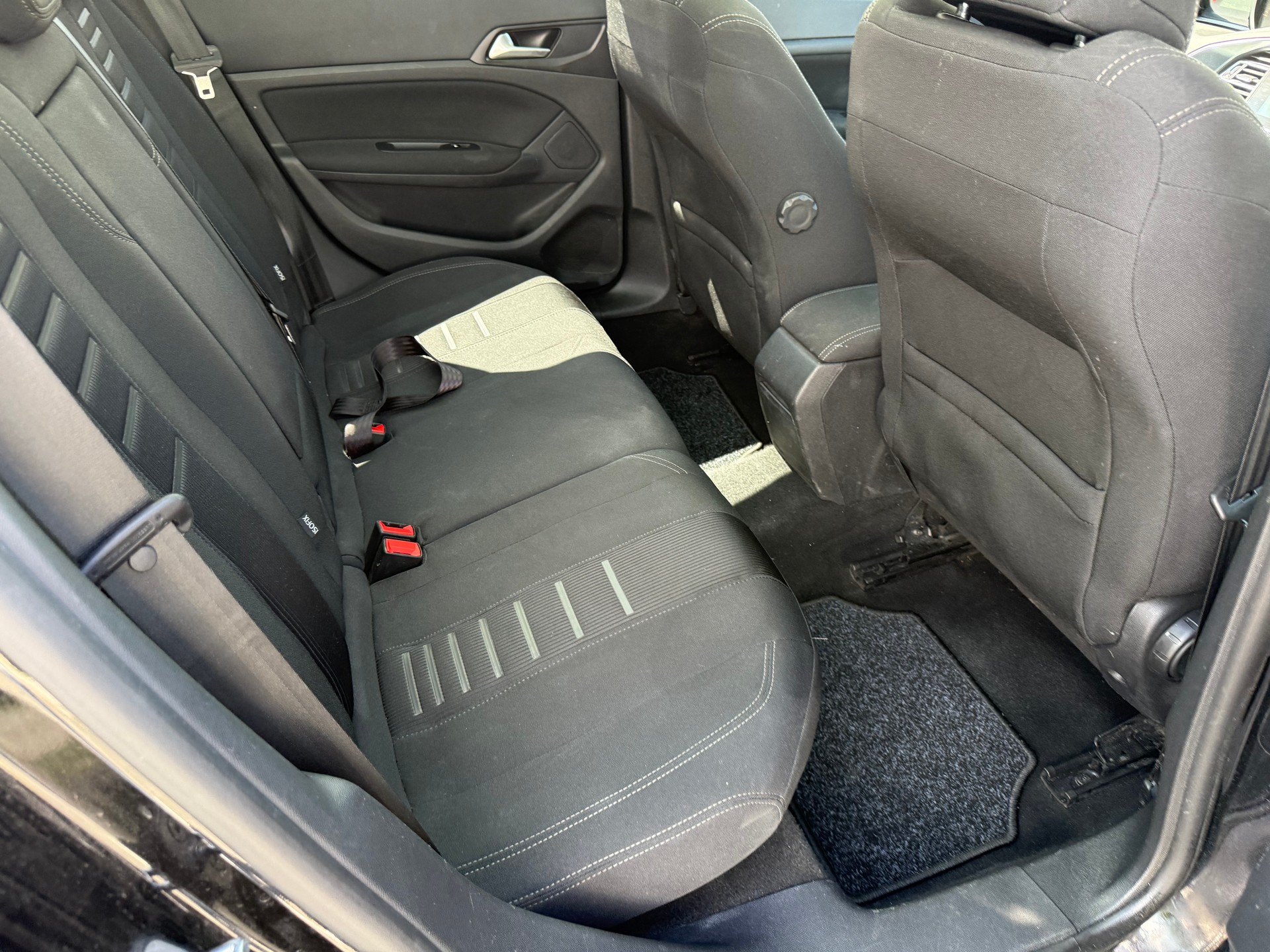 PEUGEOT 308 SW 1.2 THP Style Automatic-image-9