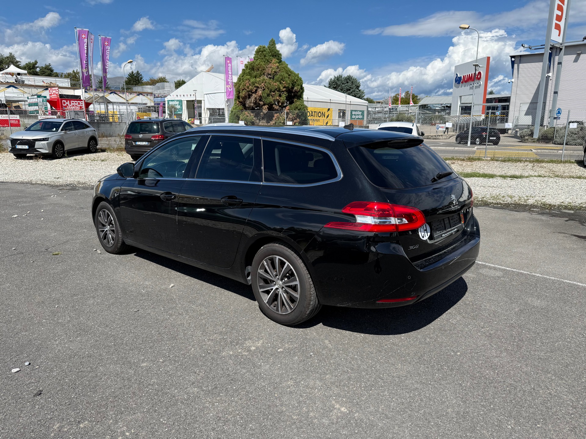 PEUGEOT 308 SW 1.2 THP Style Automatic-image-5