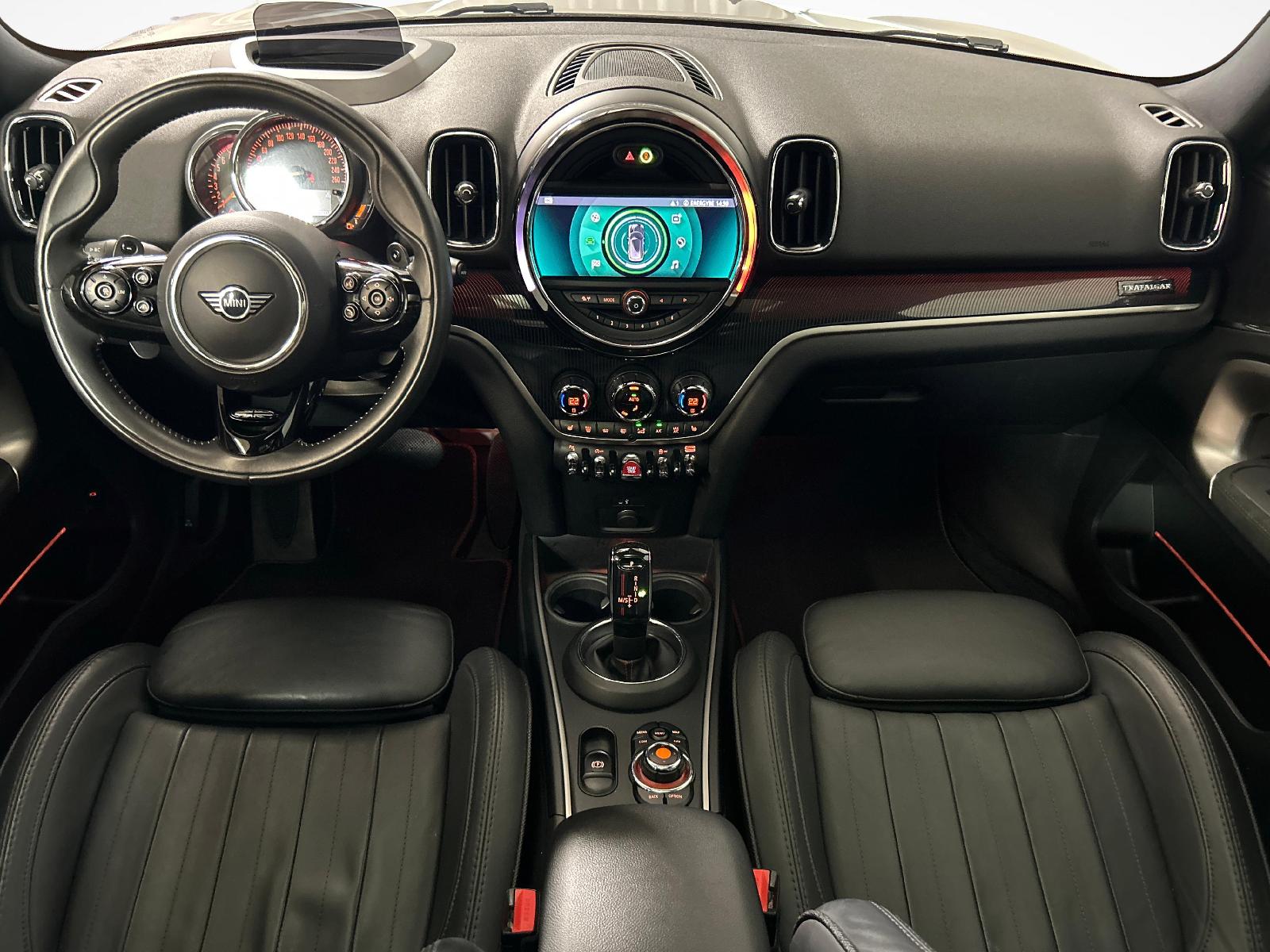 MINI Countryman F60 2.0i Cooper S SAG ALL4-image-6