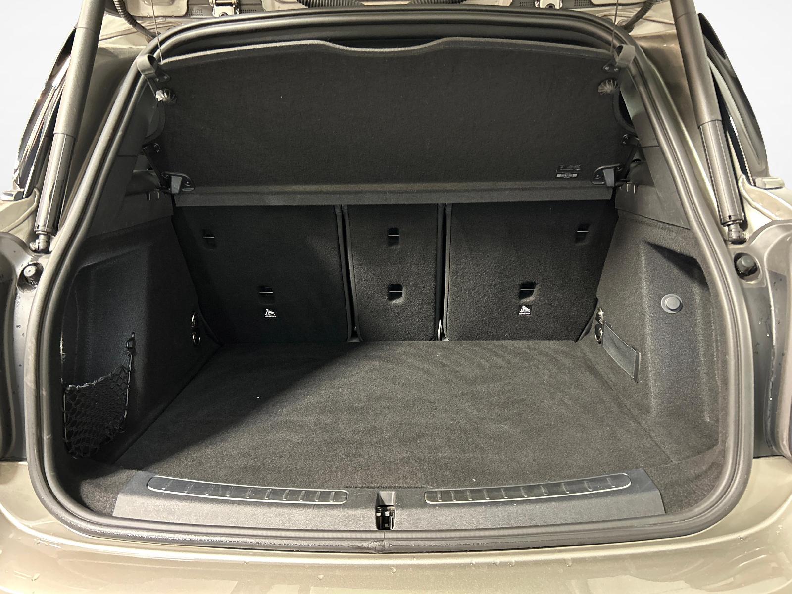 MINI Countryman F60 2.0i Cooper S SAG ALL4-image-12