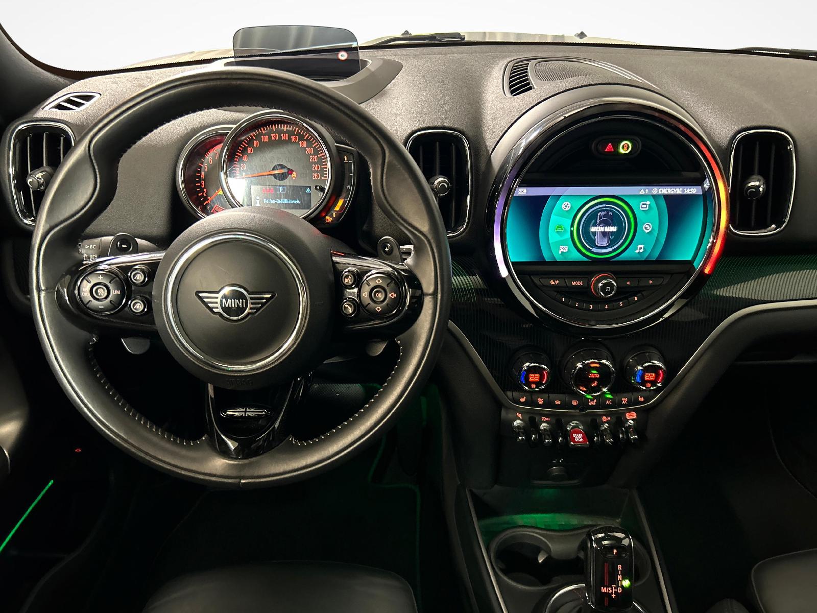 MINI Countryman F60 2.0i Cooper S SAG ALL4-image-5