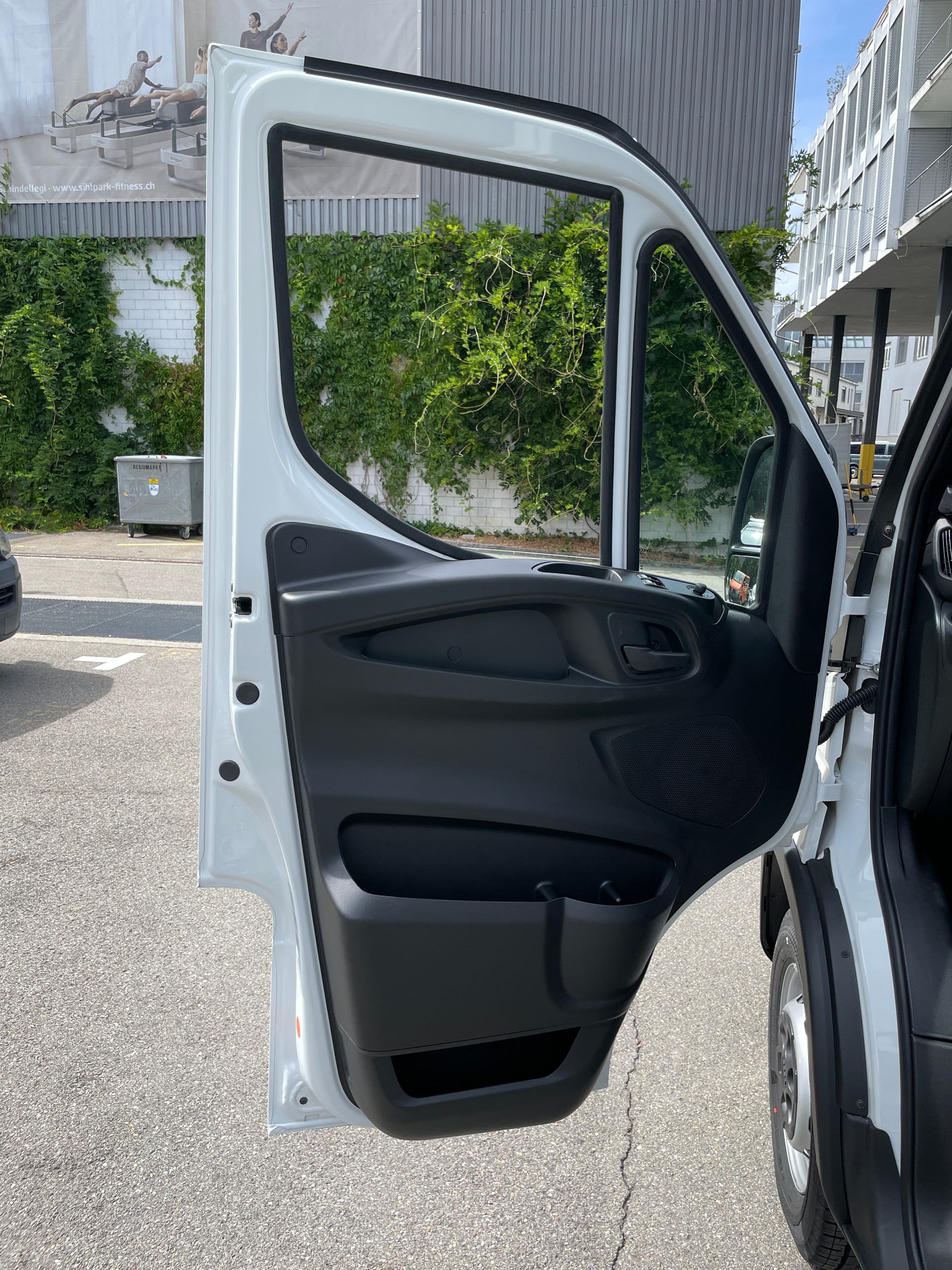 IVECO 35 S 16H Automat Pritsche-image-8