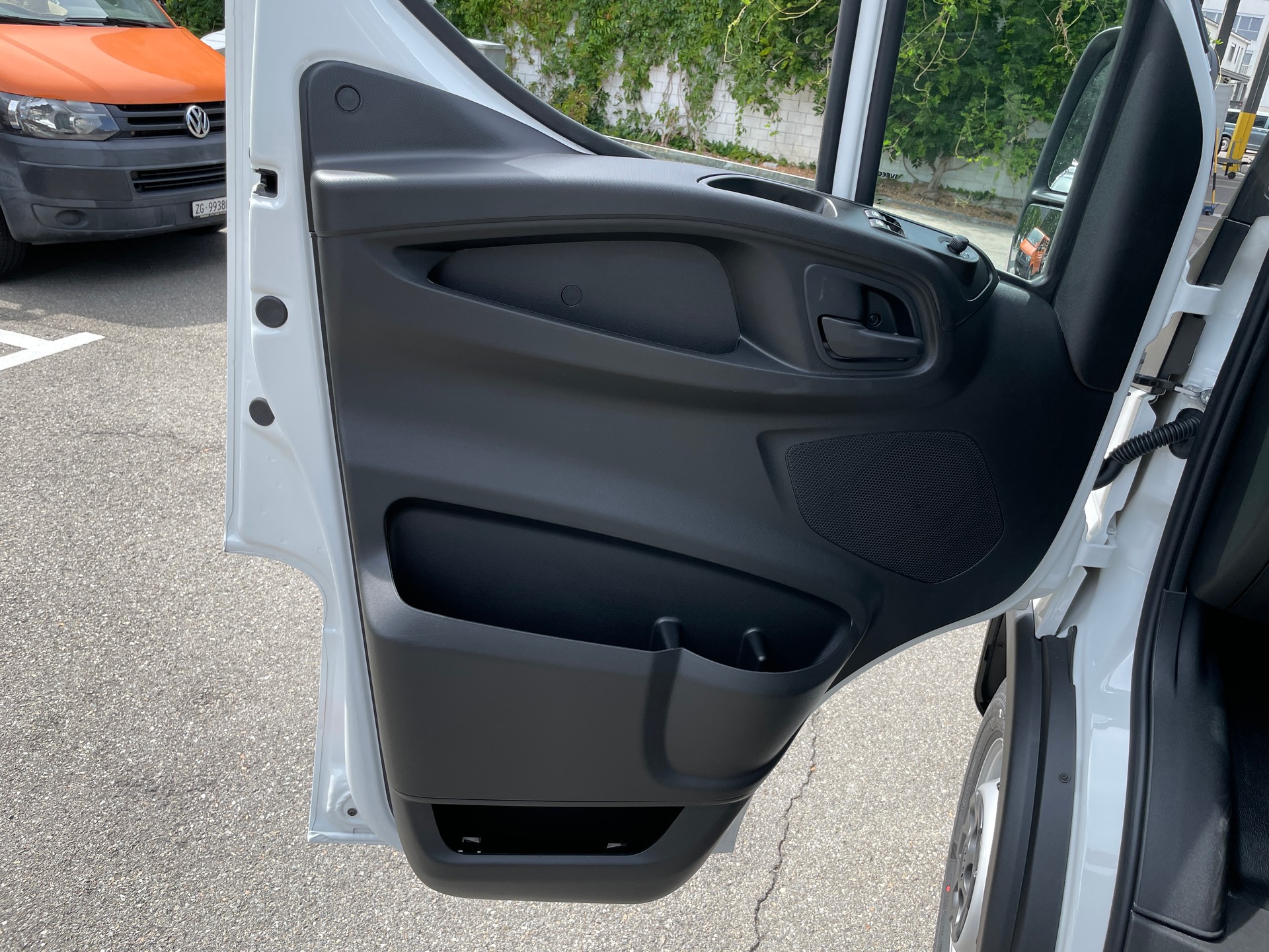 IVECO 35 S 16H Automat Pritsche-image-9