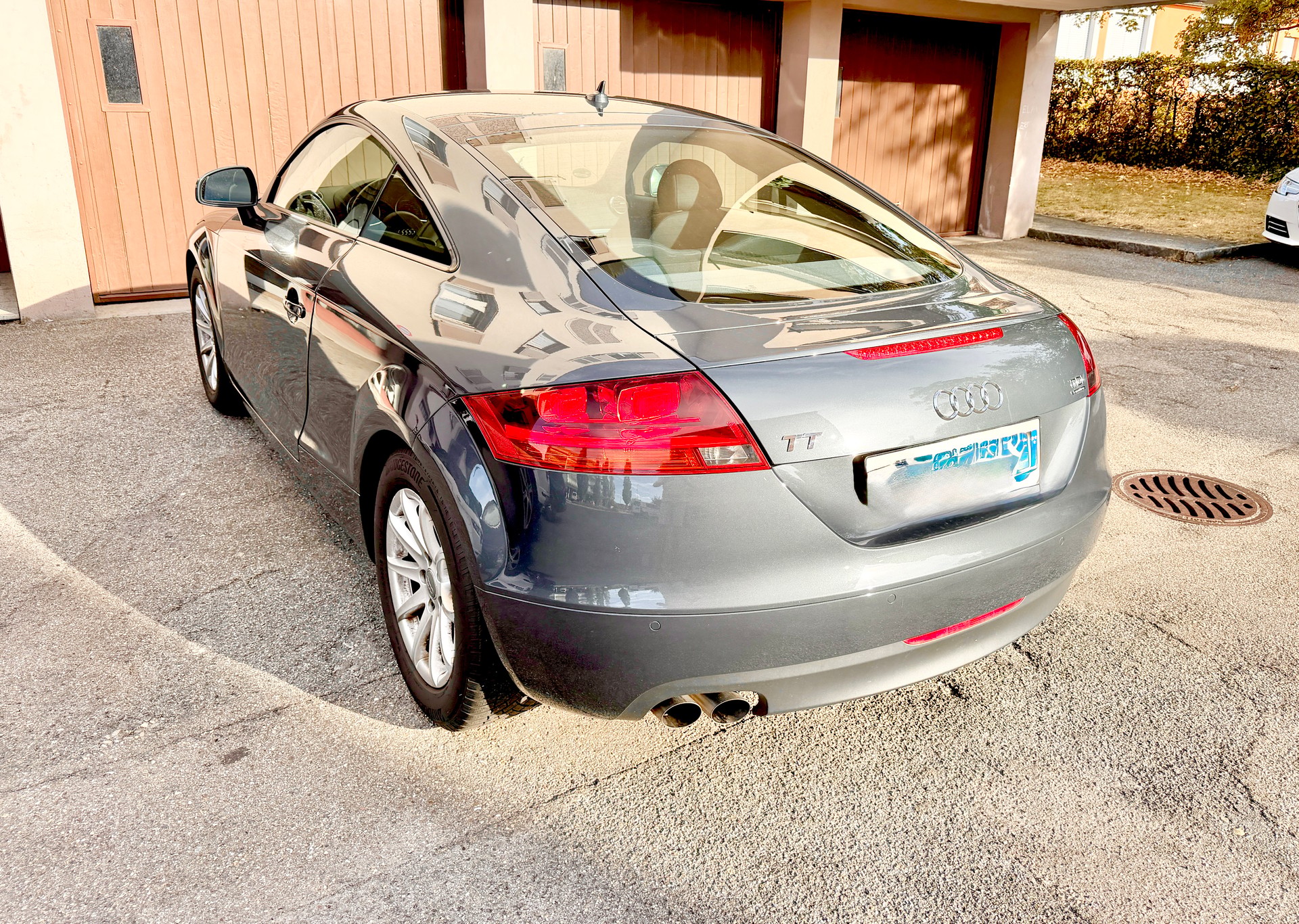 AUDI 2.0 TDI quattro-image-5