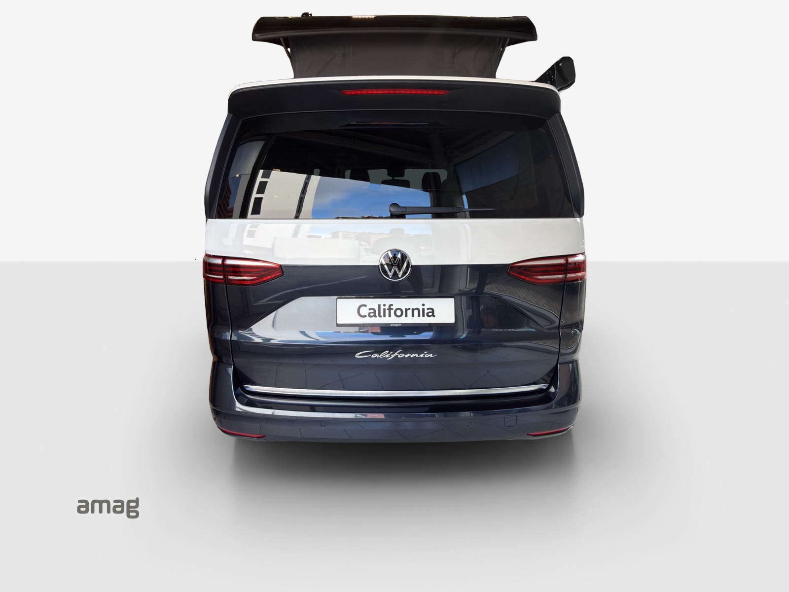VW California 2.0 TDI Beach Tour-image-3